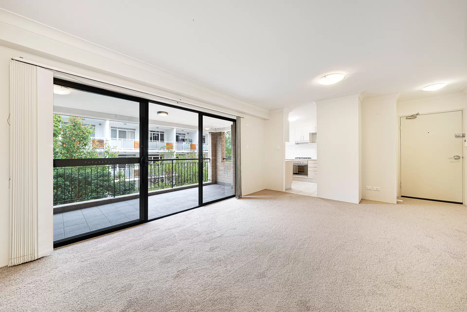 6/171 Avoca Street, Randwick Leased by Raine & Horne Randwick | Coogee | Clovelly - image 1