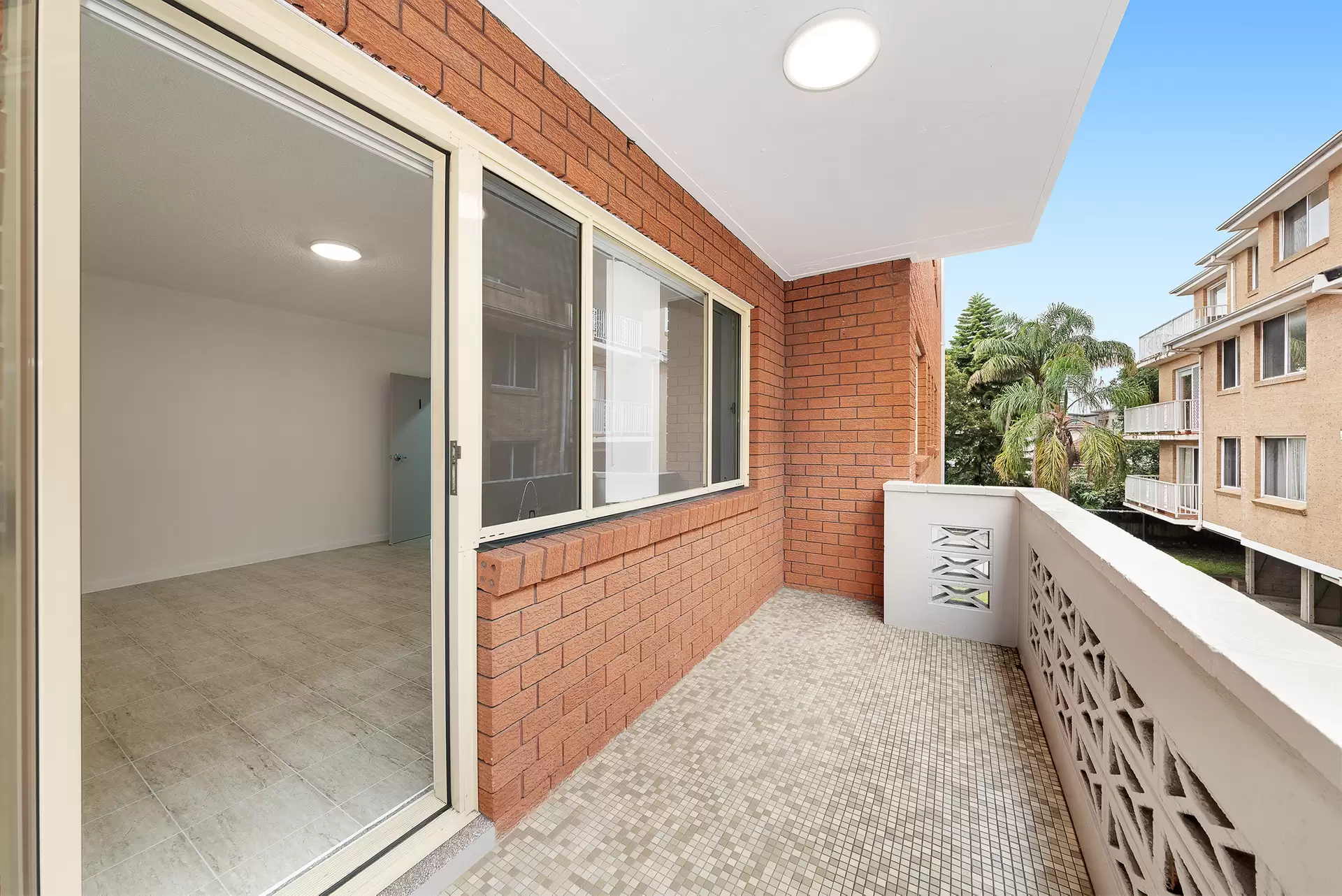 4/323 Maroubra Road, Maroubra Leased by Raine & Horne Randwick | Coogee | Clovelly - image 1