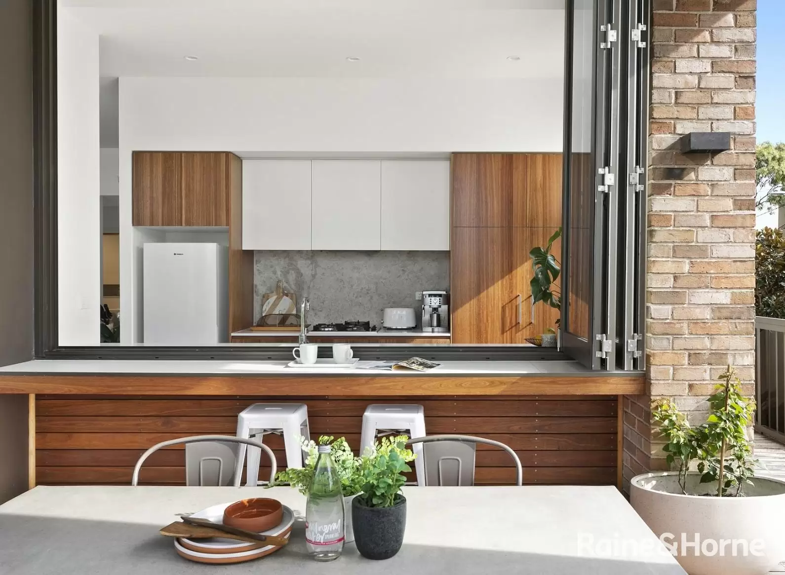 G08/81 Macdonald Street, Erskineville Leased by Raine & Horne Randwick | Coogee | Clovelly - image 1