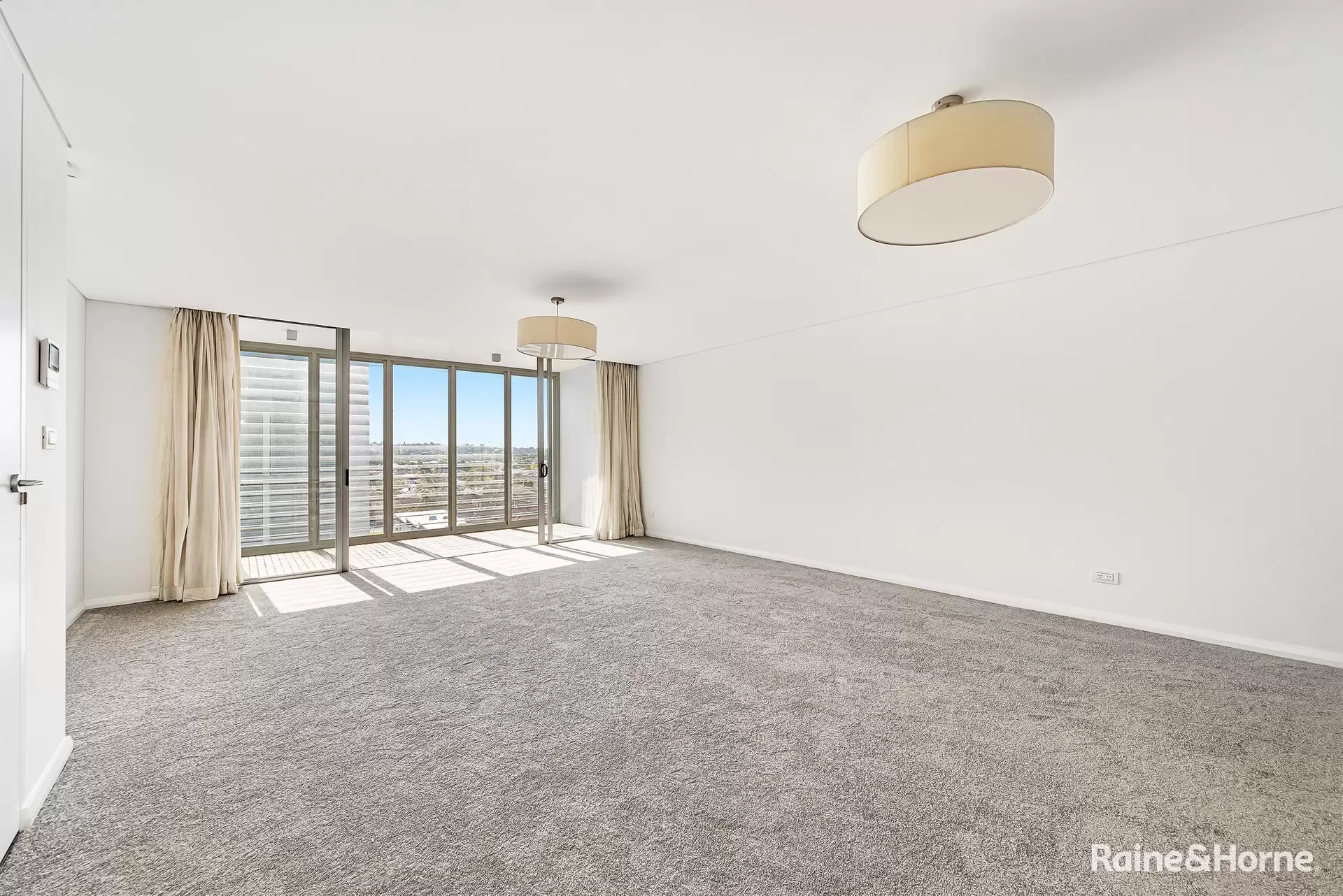 9G/10-12 Green Street, Maroubra Leased by Raine & Horne Randwick | Coogee | Clovelly - image 1
