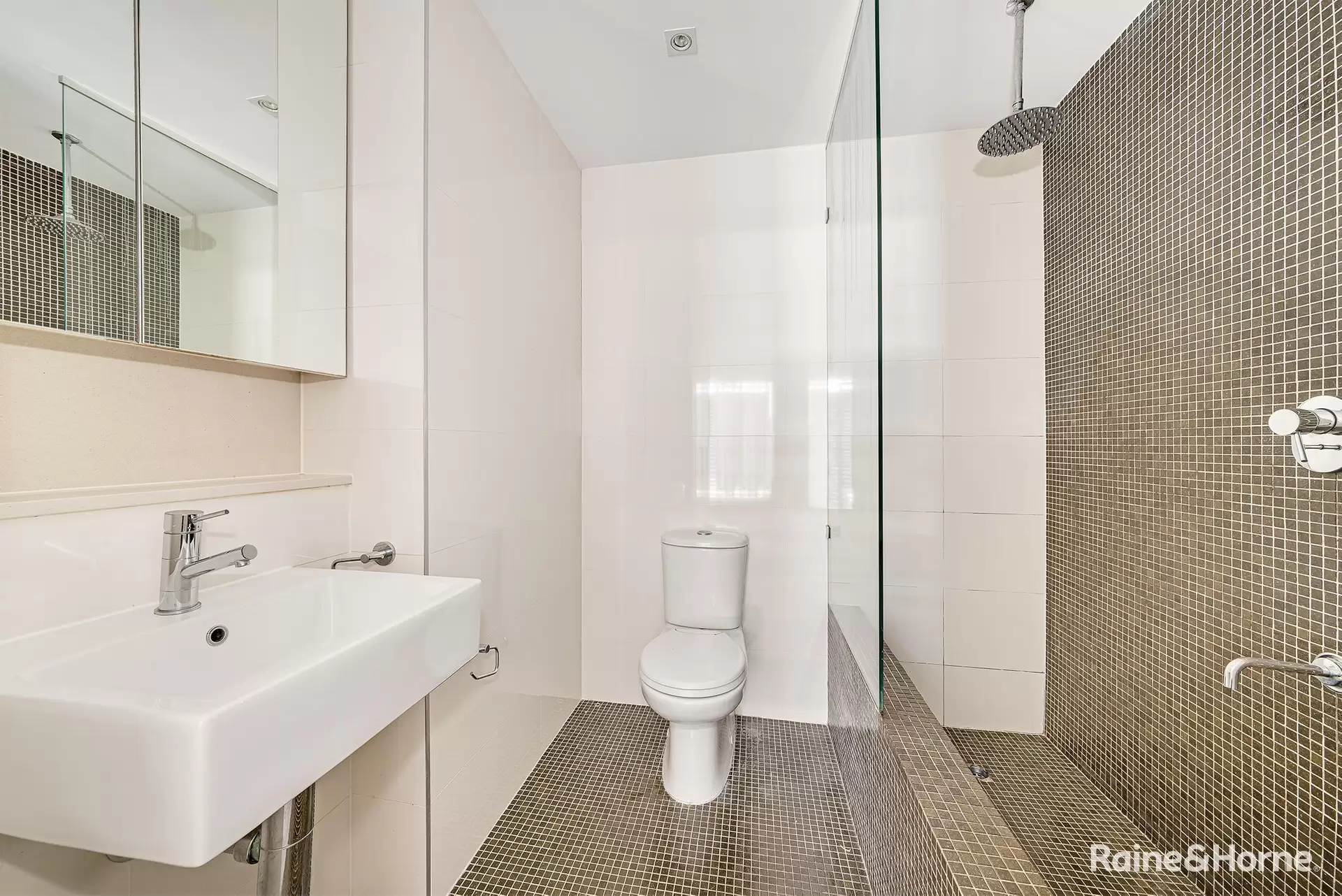 9G/10-12 Green Street, Maroubra Leased by Raine & Horne Randwick | Coogee | Clovelly - image 1