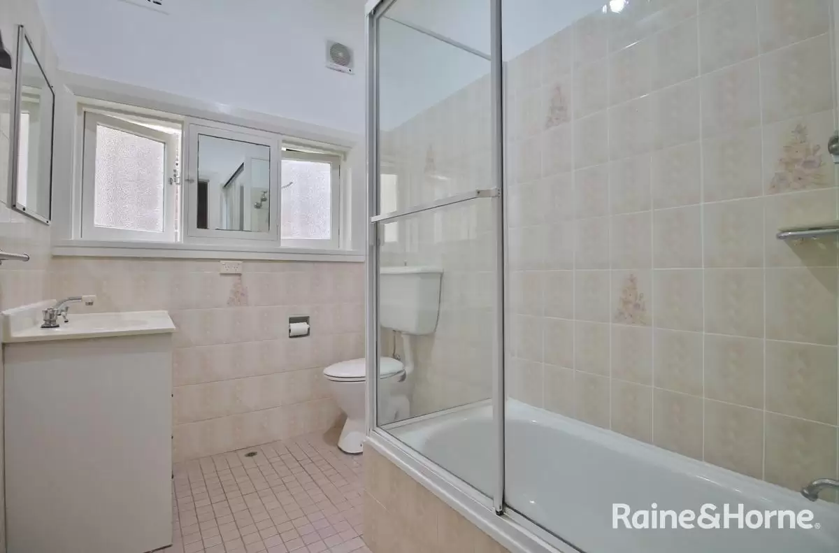 1/55 Clovelly Road, Randwick Leased by Raine & Horne Randwick | Coogee | Clovelly - image 4