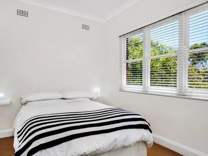 6/98 Coogee Bay Road, Coogee For Lease by Raine & Horne Randwick | Coogee | Clovelly - image 2