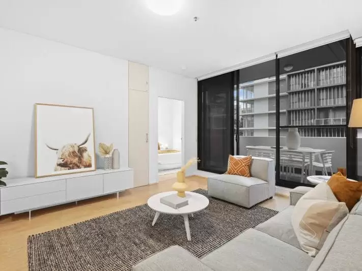 505/17 Joynton Avenue, Zetland For Lease by Raine & Horne Randwick | Coogee | Clovelly - image 2