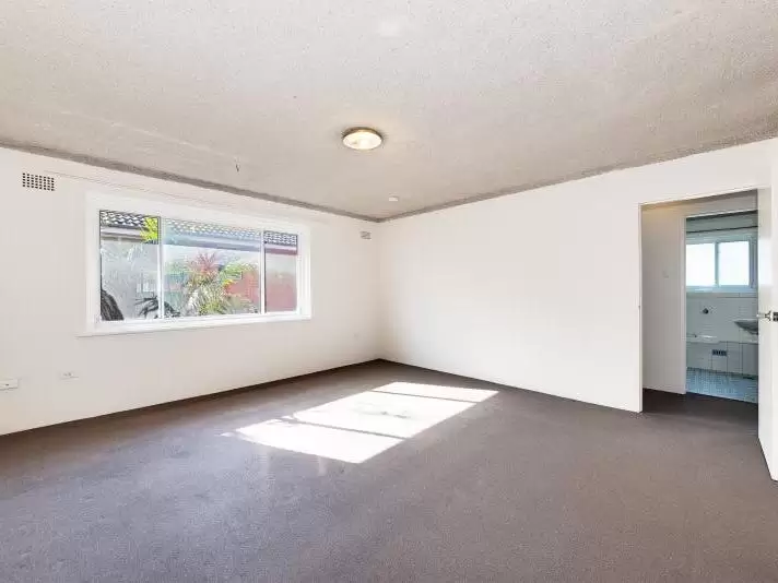 6/5 Unsted Crescent, Hillsdale Leased by Raine & Horne Randwick | Coogee | Clovelly - image 2