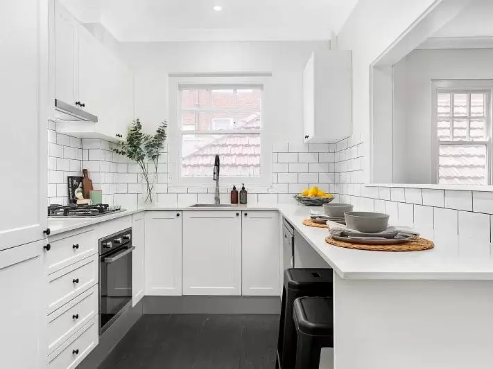 6/58 High Street, Randwick Leased by Raine & Horne Randwick | Coogee | Clovelly - image 1