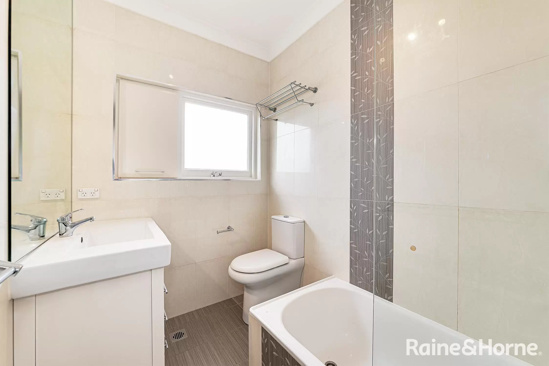16/44 Waratah Avenue, Randwick Leased by Raine & Horne Randwick | Coogee | Clovelly - image 4
