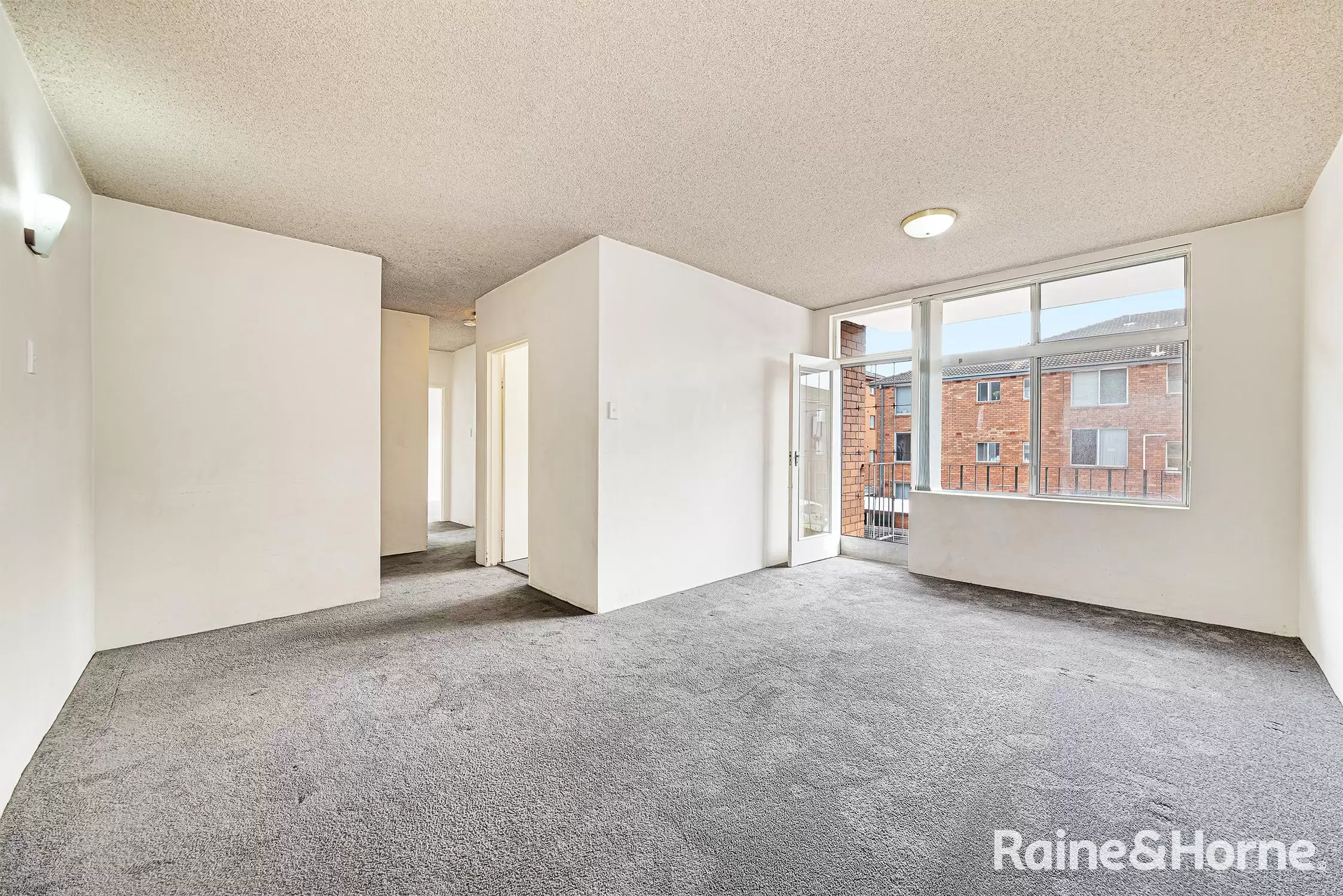 5/35 Mascot Drive, Eastlakes Leased by Raine & Horne Randwick | Coogee | Clovelly - image 1