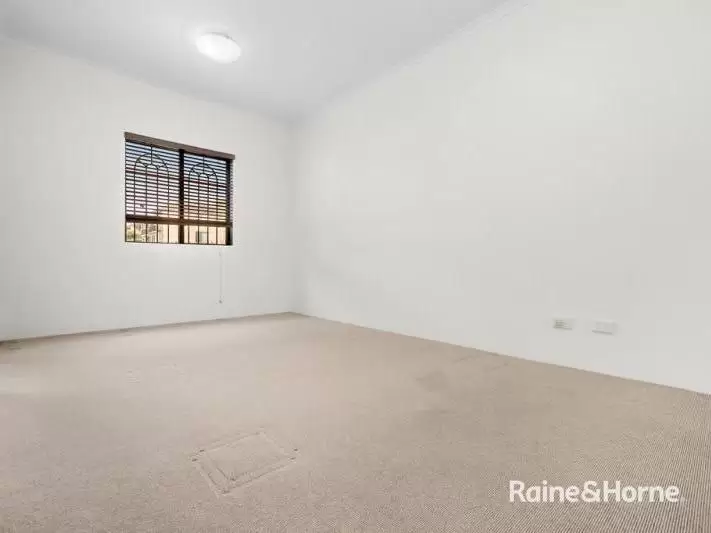 15/6 Dutruc Street, Randwick Leased by Raine & Horne Randwick | Coogee | Clovelly - image 3