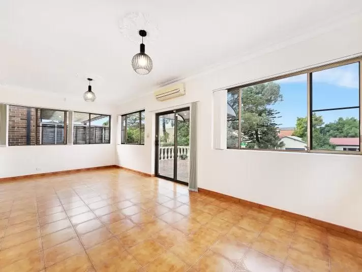101 Bunnerong Road, Kingsford Leased by Raine & Horne Randwick | Coogee | Clovelly - image 2