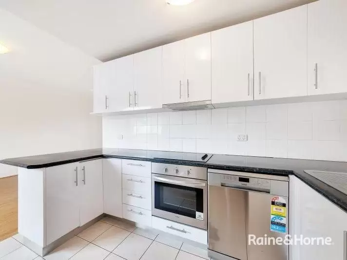 2/19 Doncaster Avenue, Kensington Leased by Raine & Horne Randwick | Coogee | Clovelly - image 2