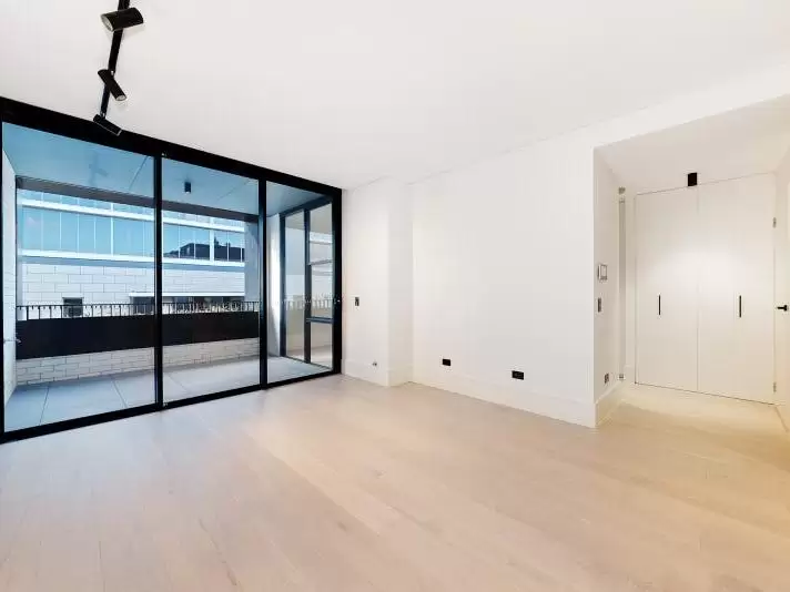 210/73-89 Ebley Street, Bondi Junction Leased by Raine & Horne Randwick | Coogee | Clovelly - image 2