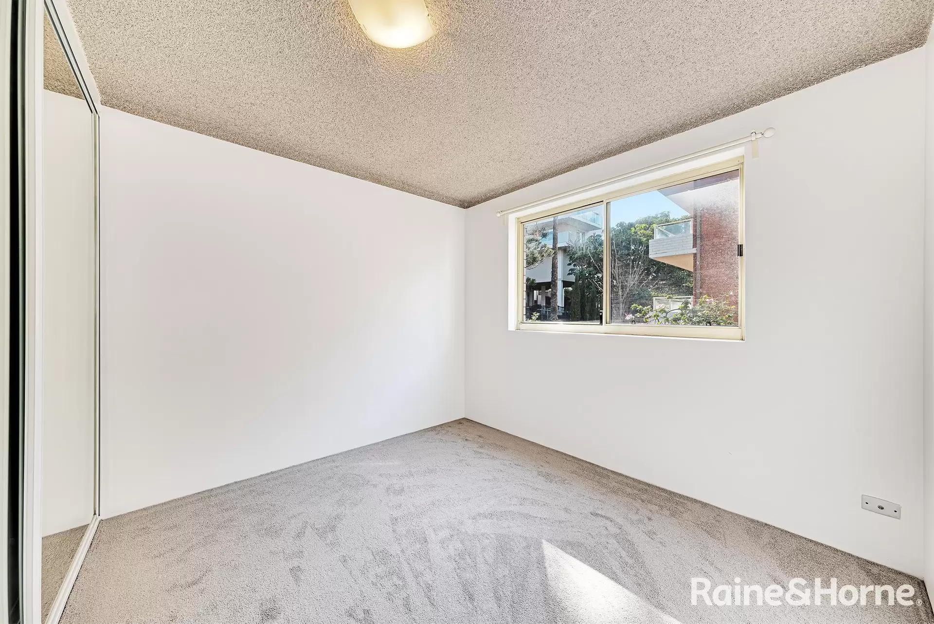 4/20 Bona Vista Avenue, Maroubra Leased by Raine & Horne Randwick | Coogee | Clovelly - image 1