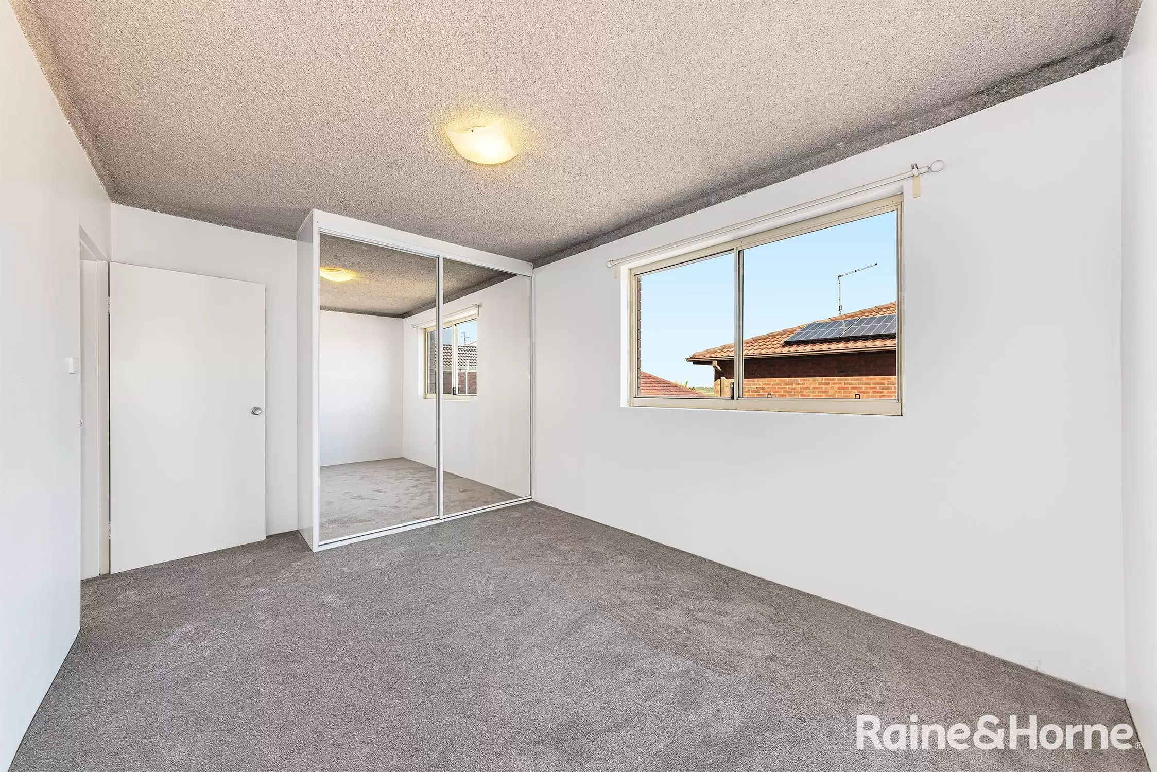 4/20 Bona Vista Avenue, Maroubra Leased by Raine & Horne Randwick | Coogee | Clovelly - image 3