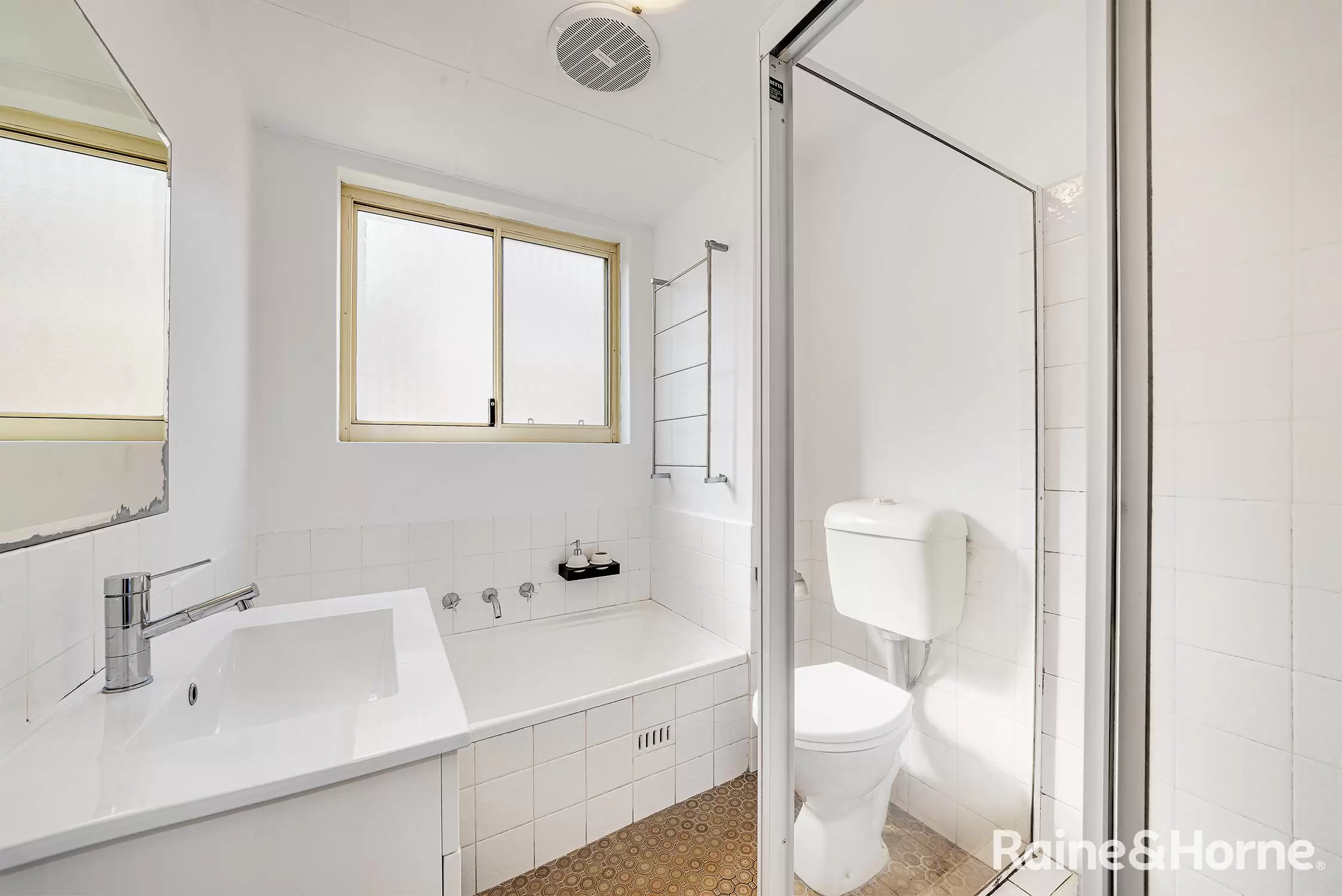4/20 Bona Vista Avenue, Maroubra Leased by Raine & Horne Randwick | Coogee | Clovelly - image 5
