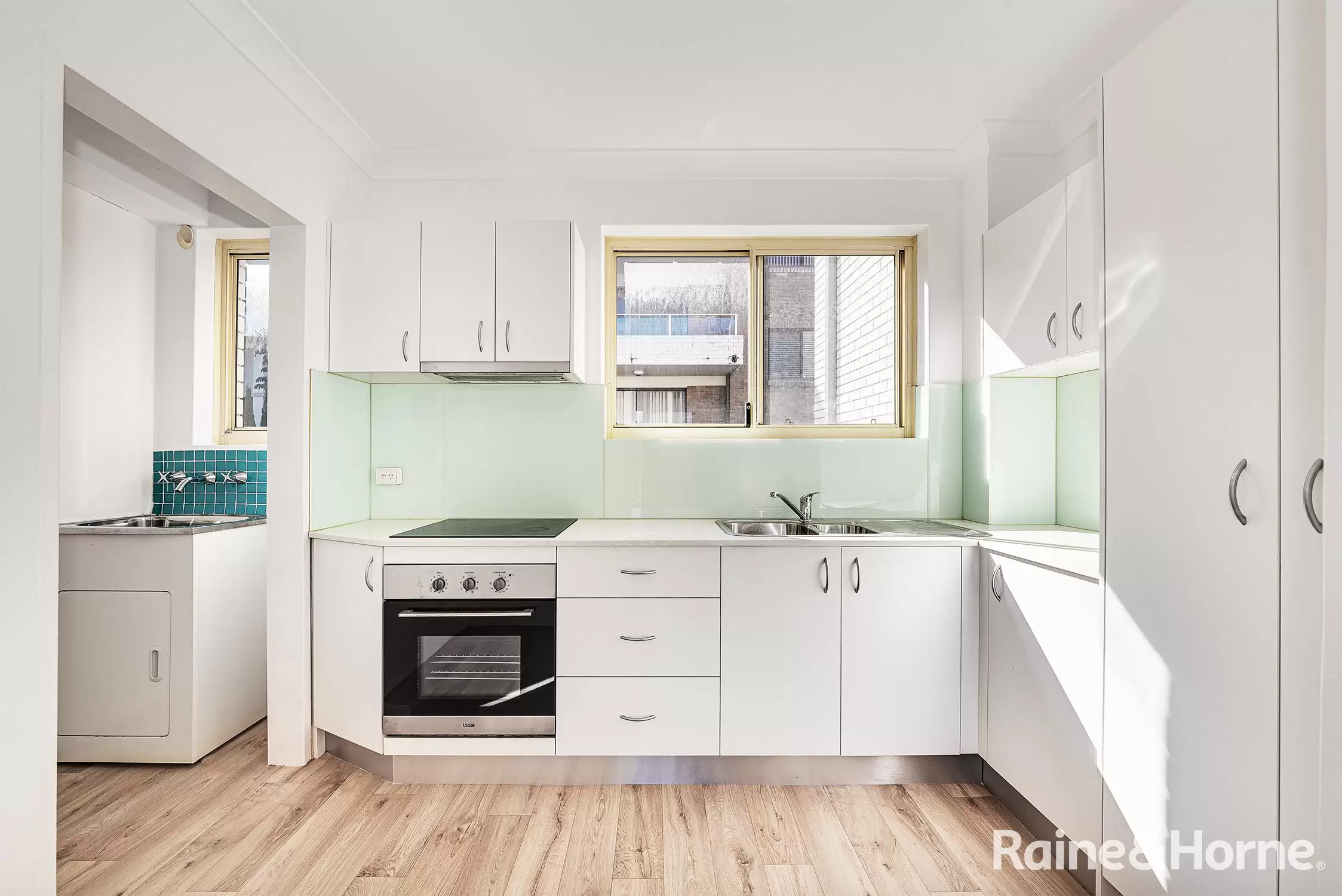 4/20 Bona Vista Avenue, Maroubra Leased by Raine & Horne Randwick | Coogee | Clovelly - image 2