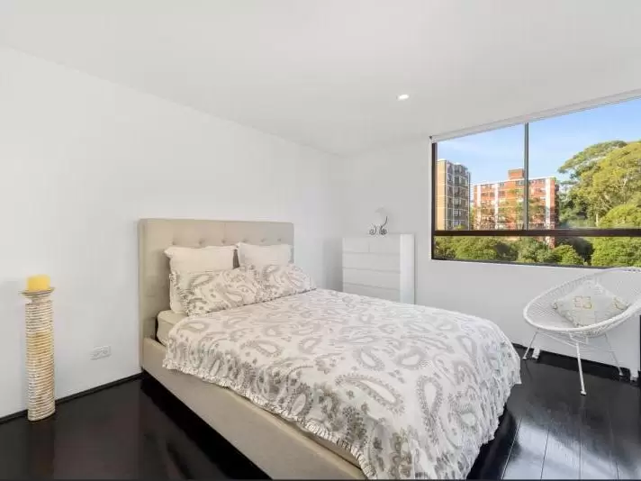 4B/8 Bligh Place, Randwick For Lease by Raine & Horne Randwick | Coogee | Clovelly - image 4
