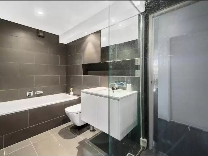 4B/8 Bligh Place, Randwick For Lease by Raine & Horne Randwick | Coogee | Clovelly - image 3