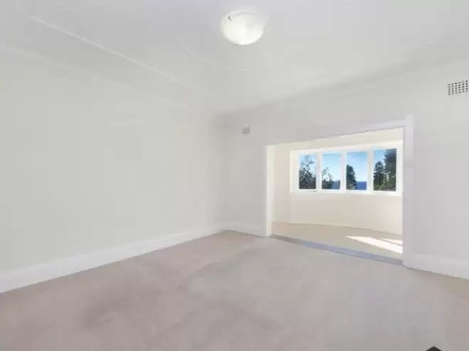 8/154 Beach Street, Coogee Leased by Raine & Horne Randwick | Coogee | Clovelly - image 2