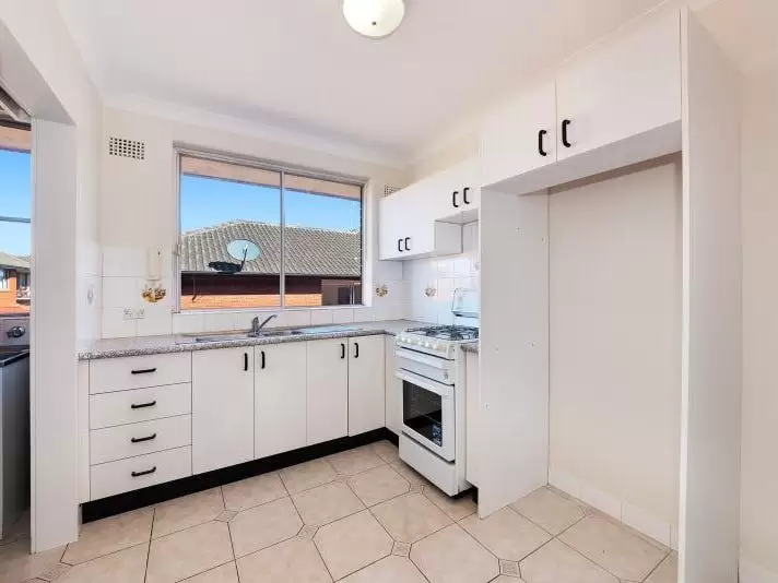 9/11 Unsted Crescent, Hillsdale Leased by Raine & Horne Randwick | Coogee | Clovelly - image 3