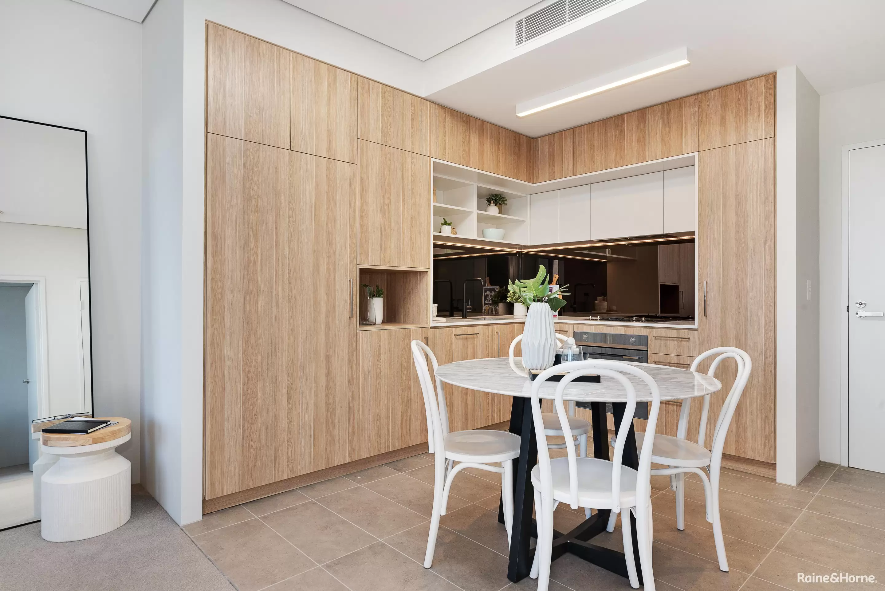 101/78 Mobbs Lane, Eastwood Leased by Raine & Horne Randwick | Coogee | Clovelly - image 2