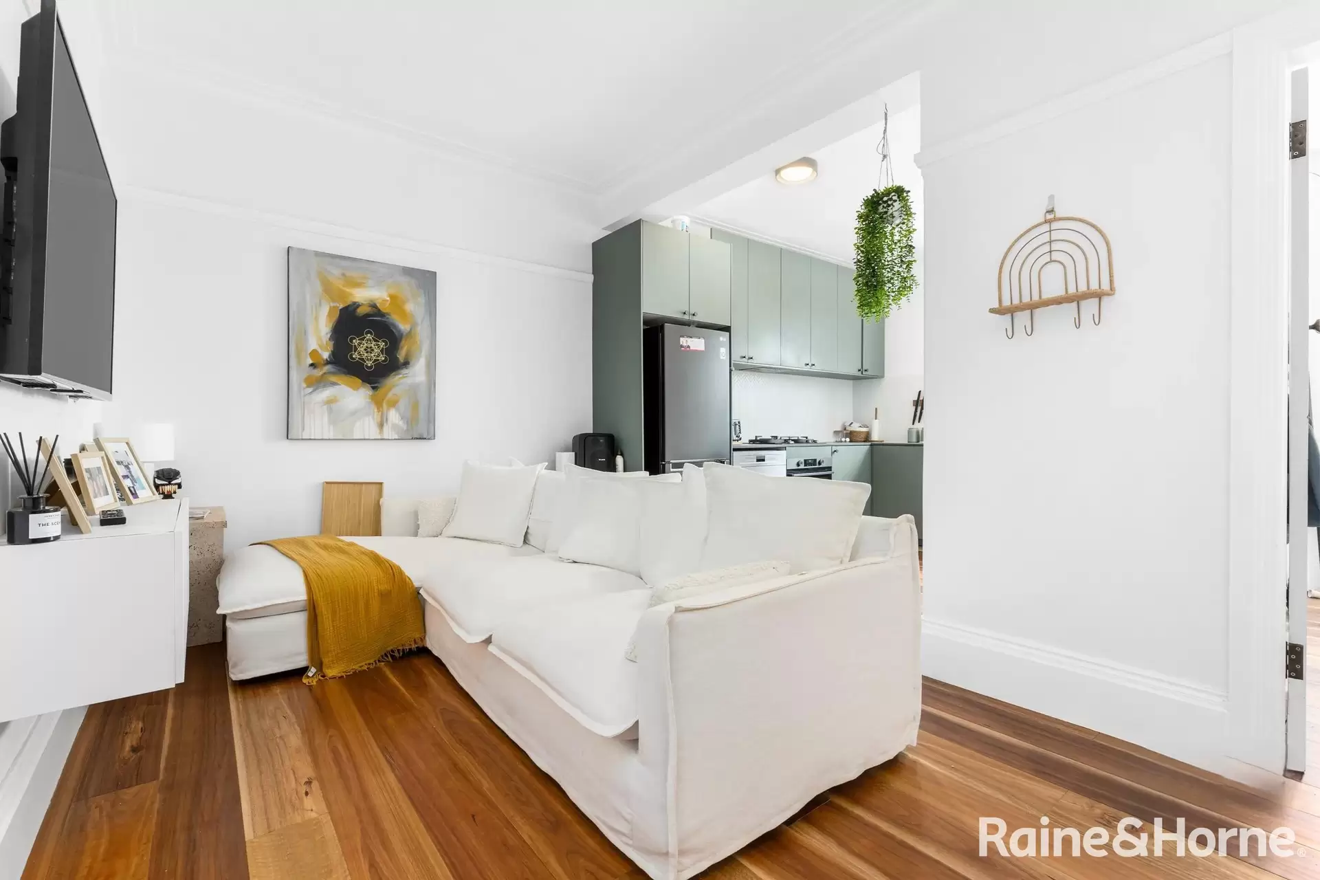 9/2A Kensington Road, Kensington Leased by Raine & Horne Randwick | Coogee | Clovelly - image 1