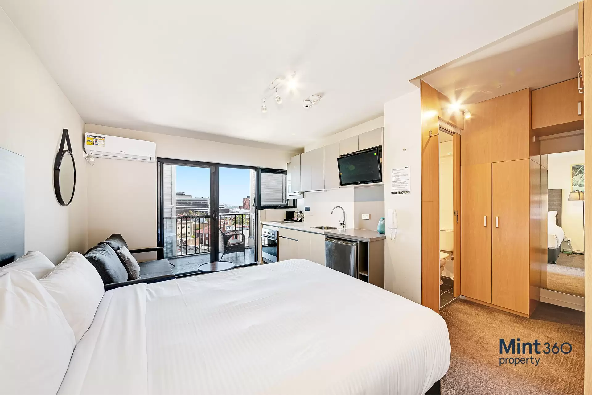 710/65-71 Belmore Road, Randwick Sold by Raine & Horne Randwick | Coogee | Clovelly