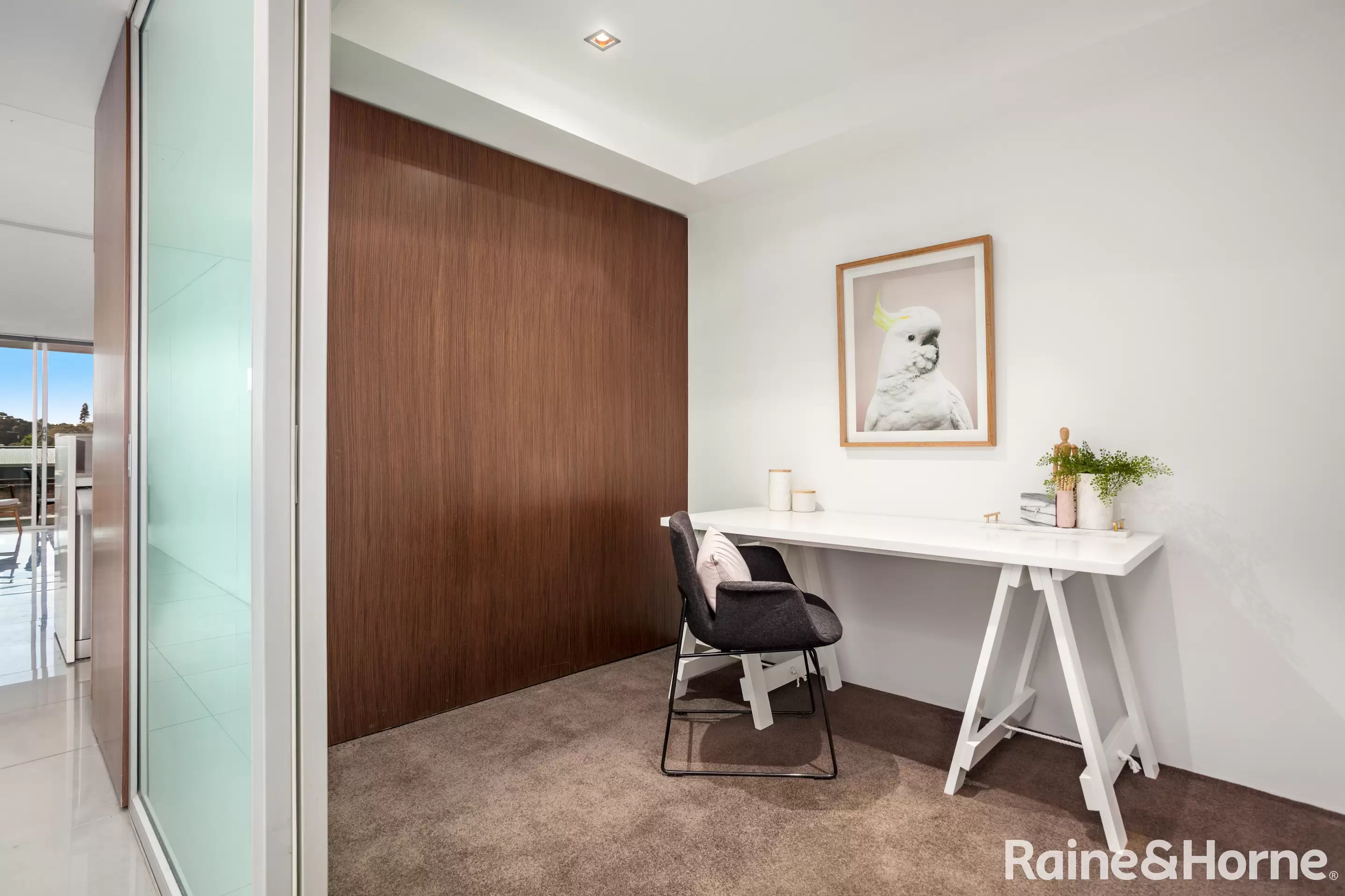 81/60-70 William Street, Woolloomooloo Leased by Raine & Horne Randwick | Coogee | Clovelly - image 7