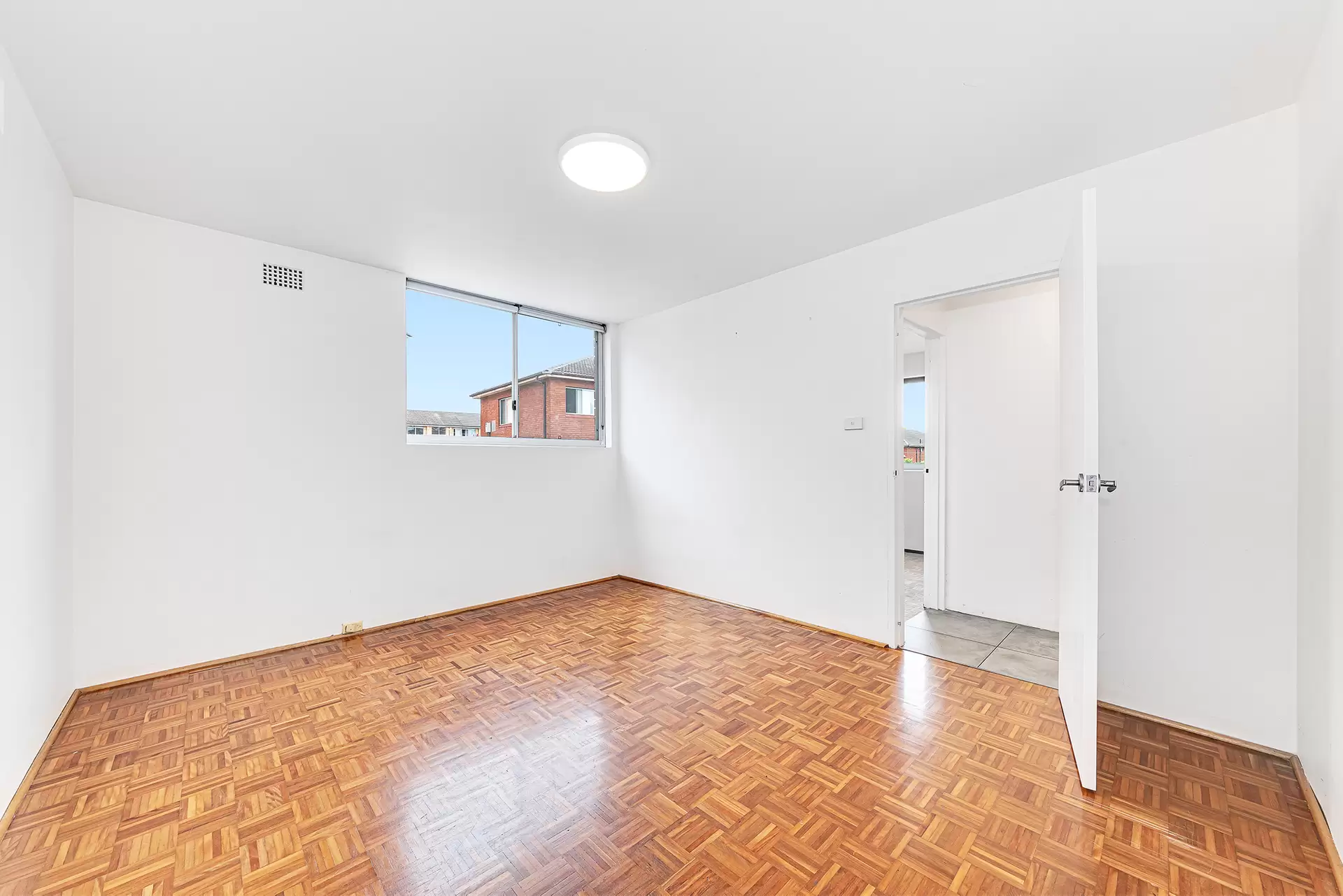 5/35 Brittain Crescent, Hillsdale Leased by Raine & Horne Randwick | Coogee | Clovelly - image 1
