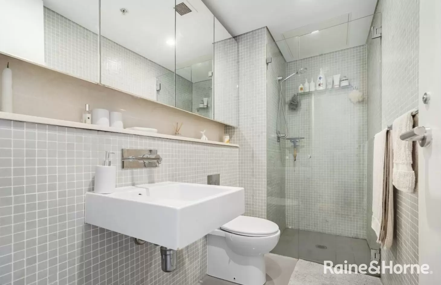 30/60-70 William Street, Woolloomooloo Leased by Raine & Horne Randwick | Coogee | Clovelly - image 4