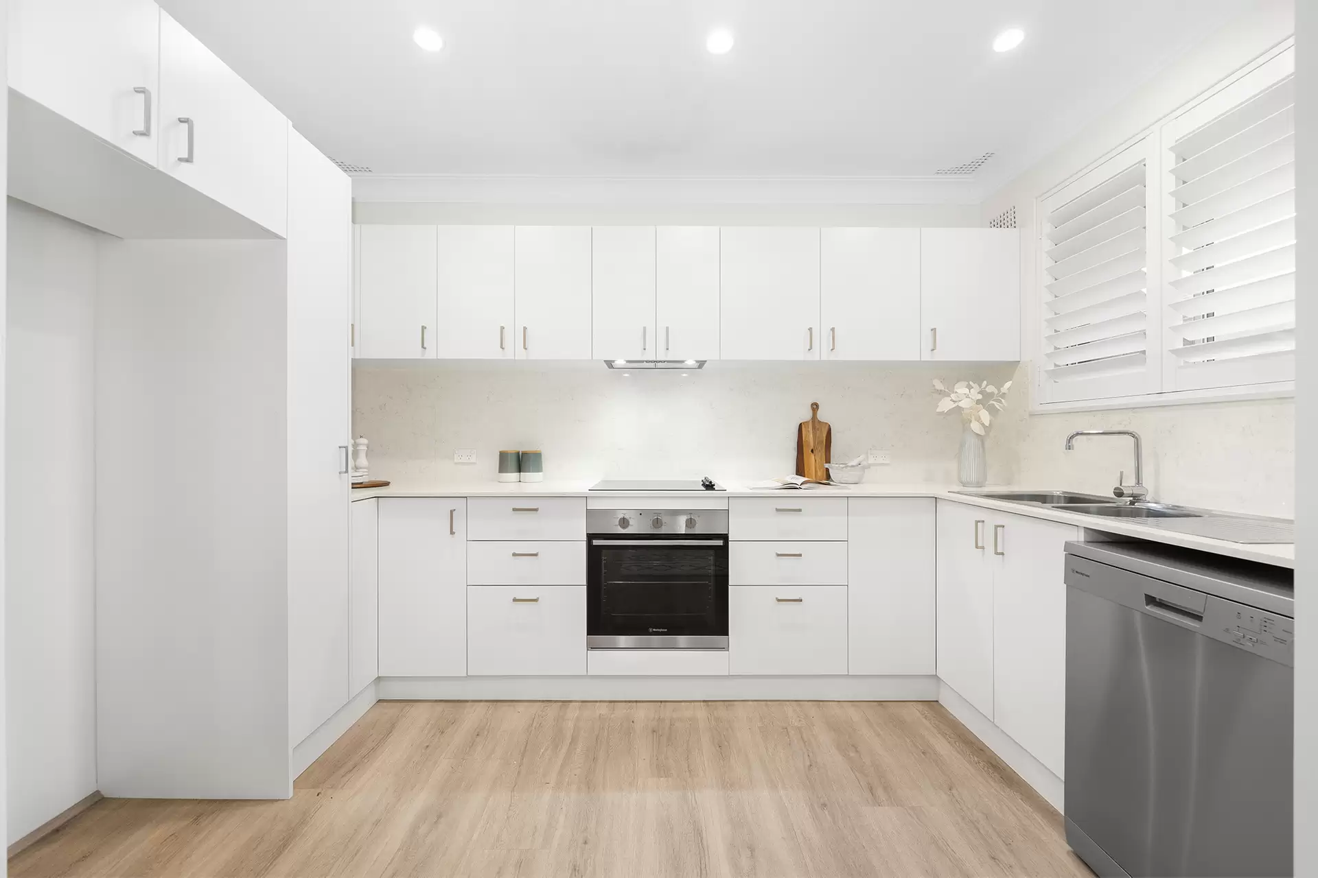 6/115 Mount Street, Coogee Sold by Raine & Horne Randwick | Coogee | Clovelly - image 1
