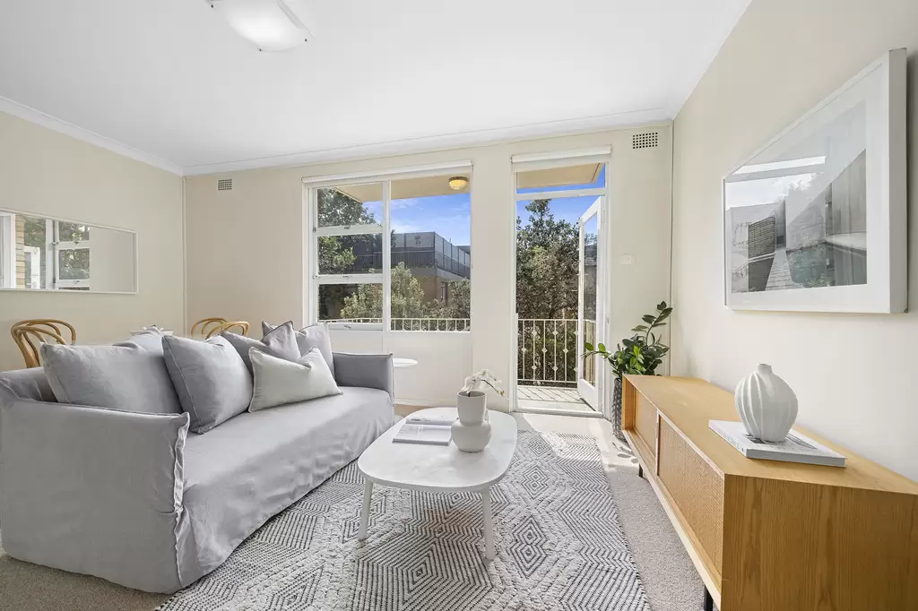 16/31 Byron Street, Coogee Leased by Raine & Horne Randwick | Coogee | Clovelly