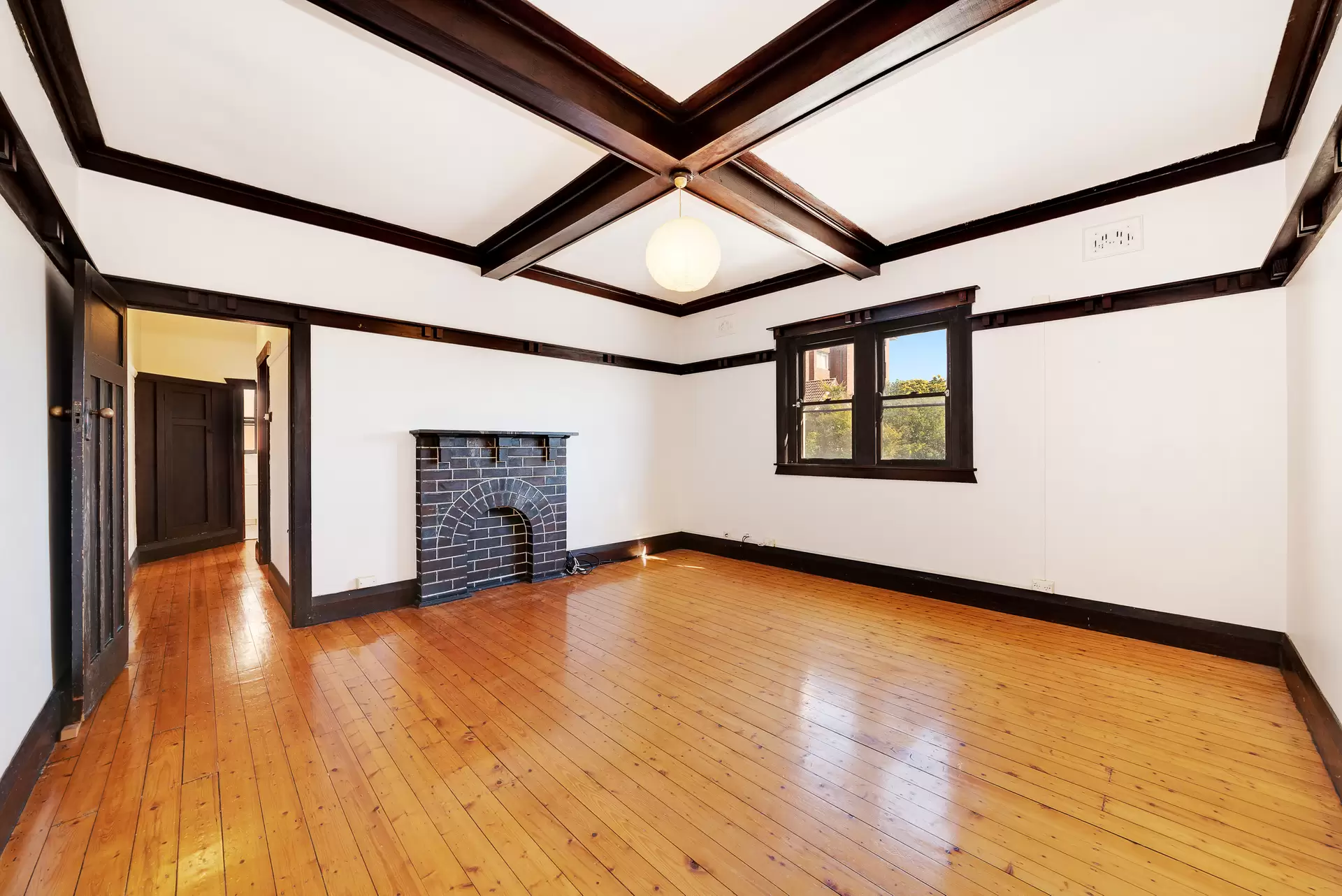 5/12 Dudley Street, Coogee Leased by Raine & Horne Randwick | Coogee | Clovelly - image 1