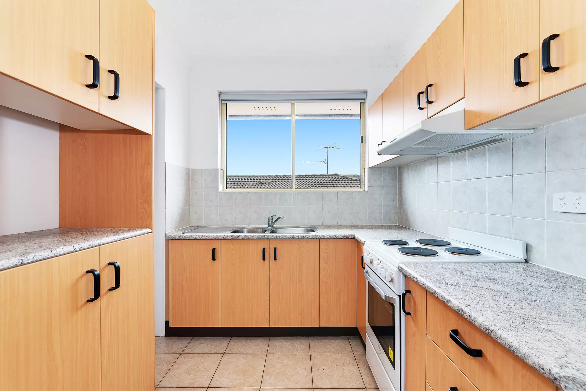 7/323 Maroubra Road, Maroubra Leased by Raine & Horne Randwick | Coogee | Clovelly - image 1