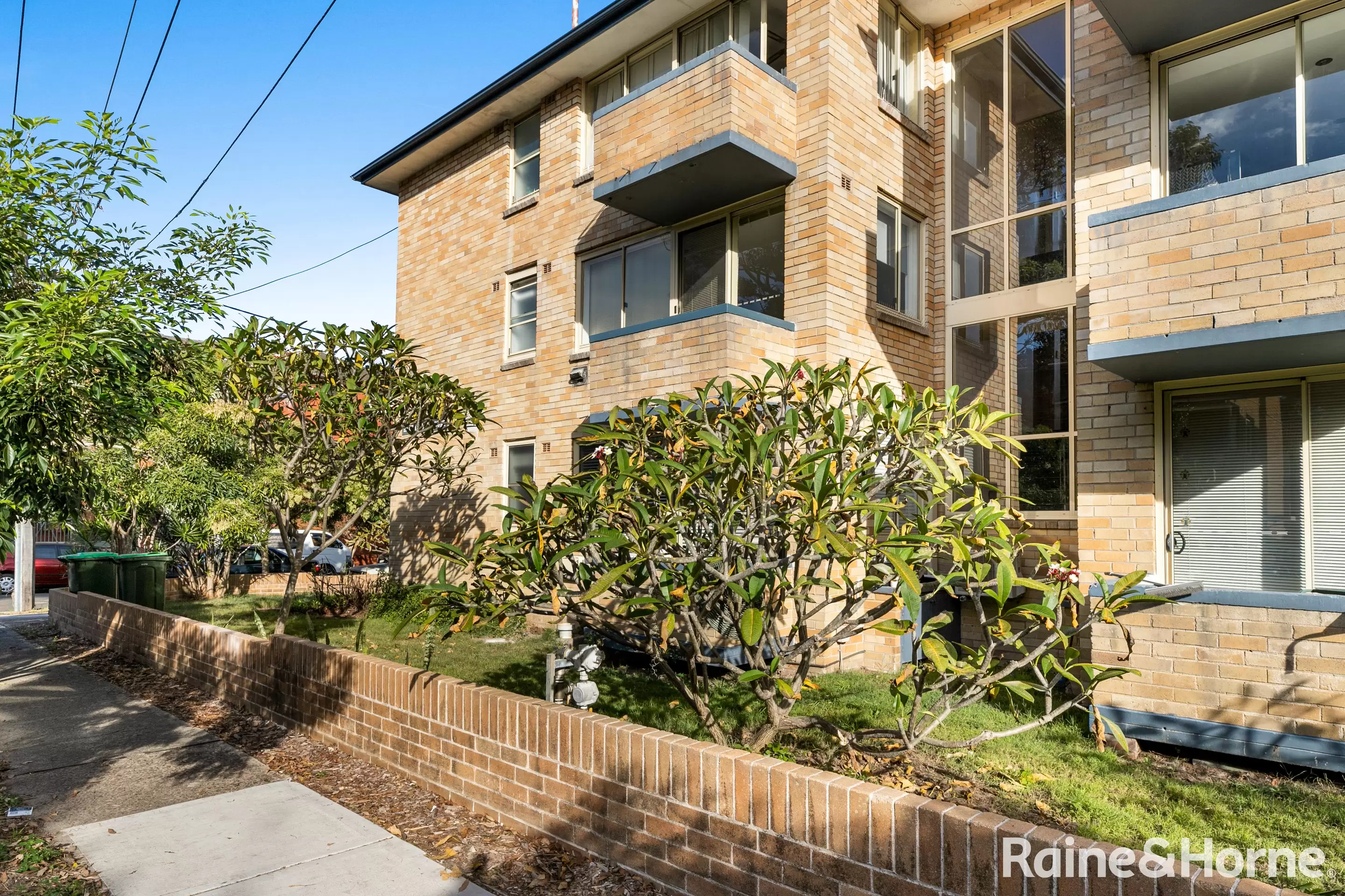 6/34 Brittain Crescent, Hillsdale Sold by Raine & Horne Randwick | Coogee | Clovelly - image 2