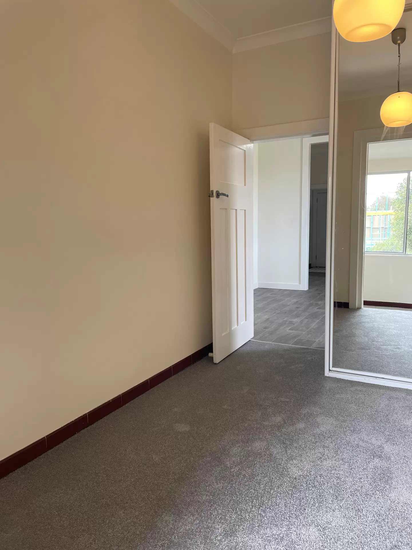 4/25 Mackenzie Street, Bondi Junction For Lease by Raine & Horne Randwick | Coogee | Clovelly - image 1