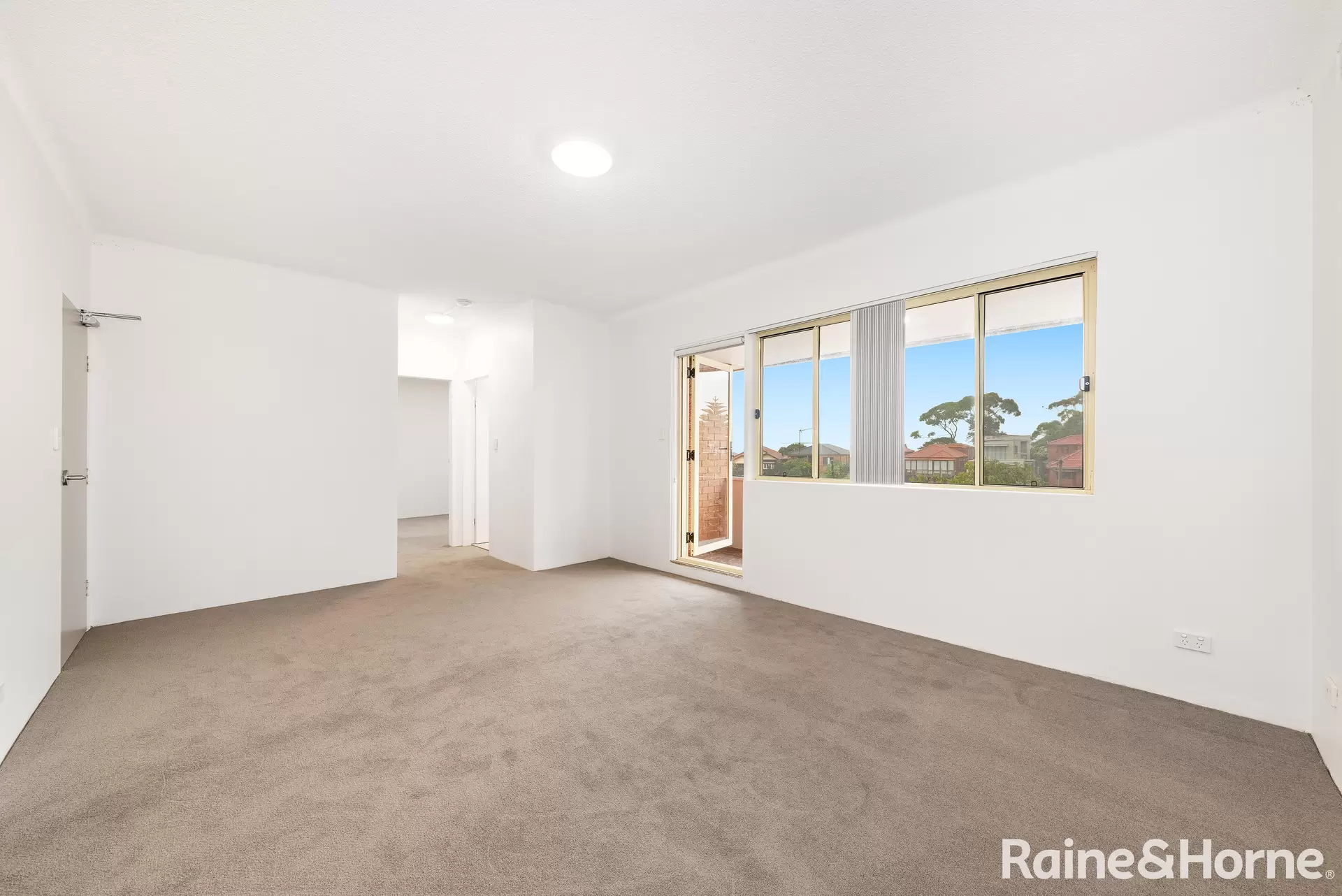 9/323 Maroubra Road, Maroubra Leased by Raine & Horne Randwick | Coogee | Clovelly - image 1