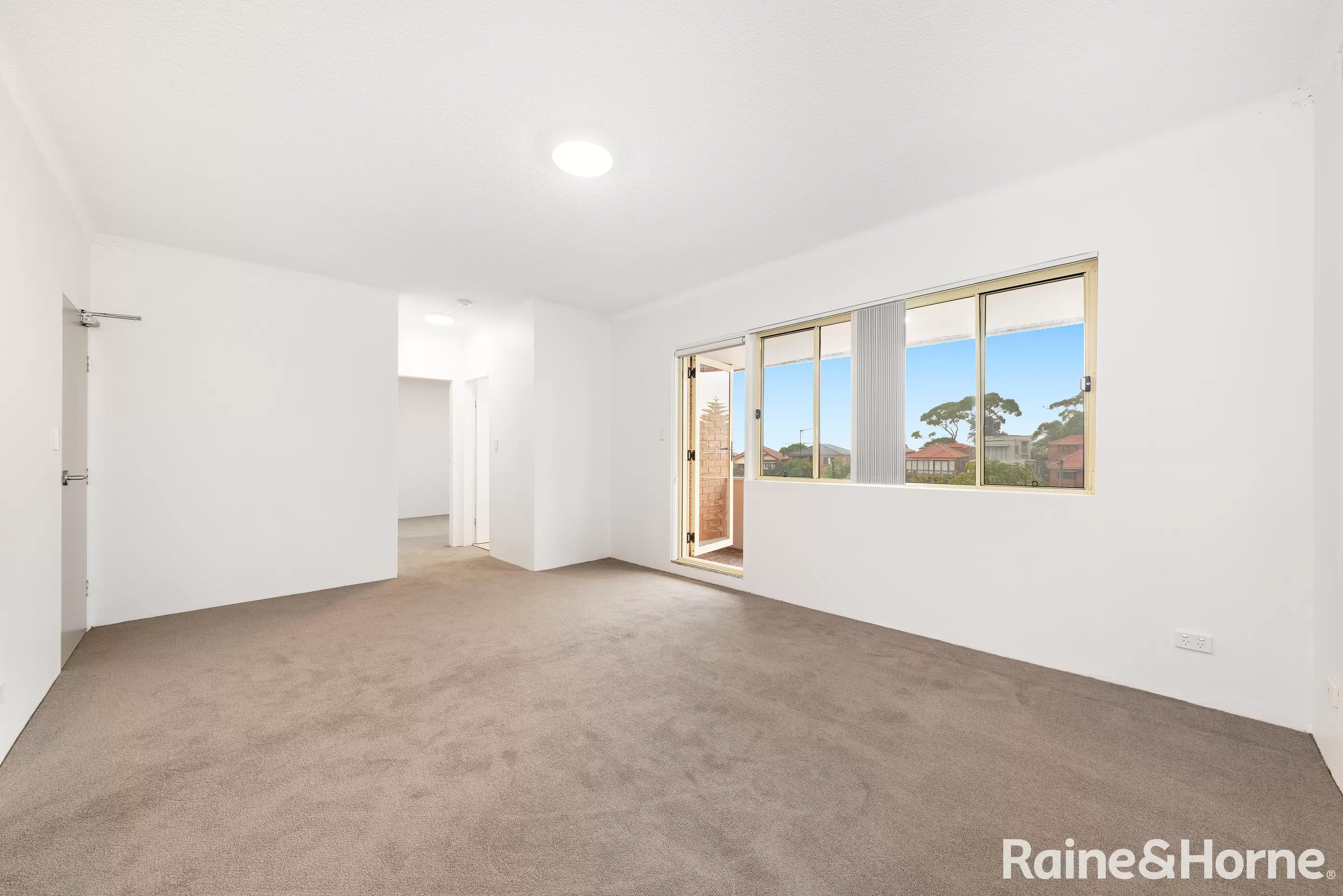 9/323 Maroubra Road, Maroubra Leased by Raine & Horne Randwick | Coogee | Clovelly - image 1