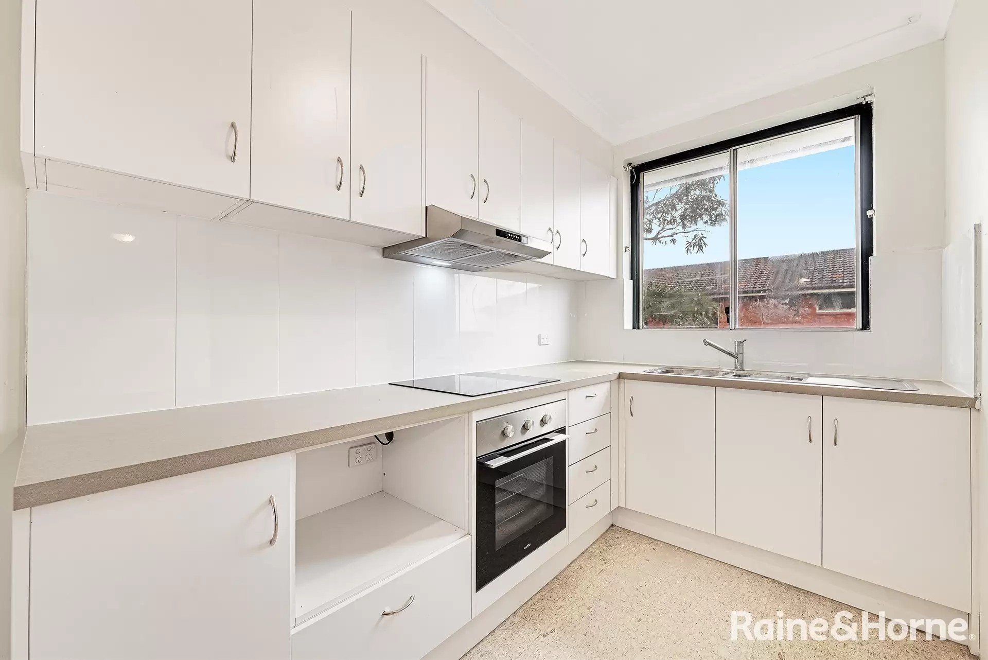 6/32-36 Maroubra Road, Maroubra Leased by Raine & Horne Randwick | Coogee | Clovelly - image 1