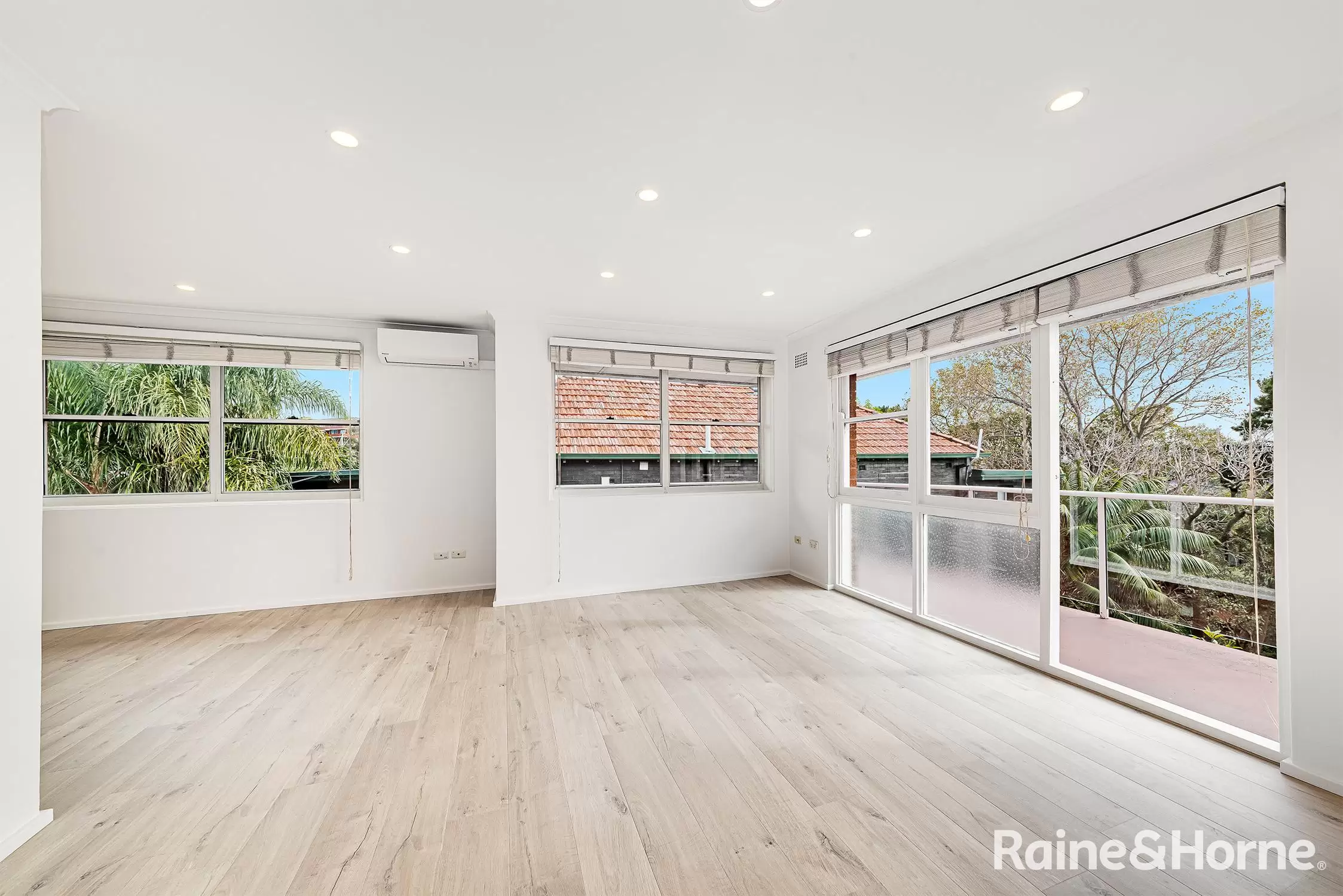8/92 Melody Street, Coogee Leased by Raine & Horne Randwick | Coogee | Clovelly - image 1