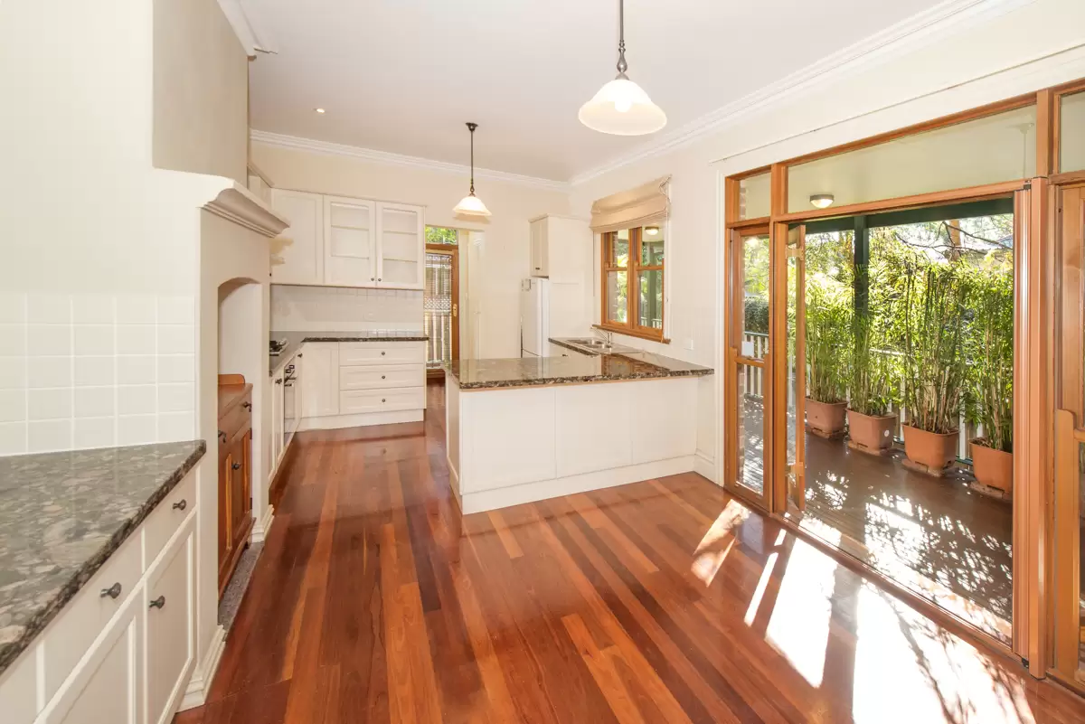 1 Abbey Street, Randwick Leased by Raine & Horne Randwick | Coogee | Clovelly - image 2