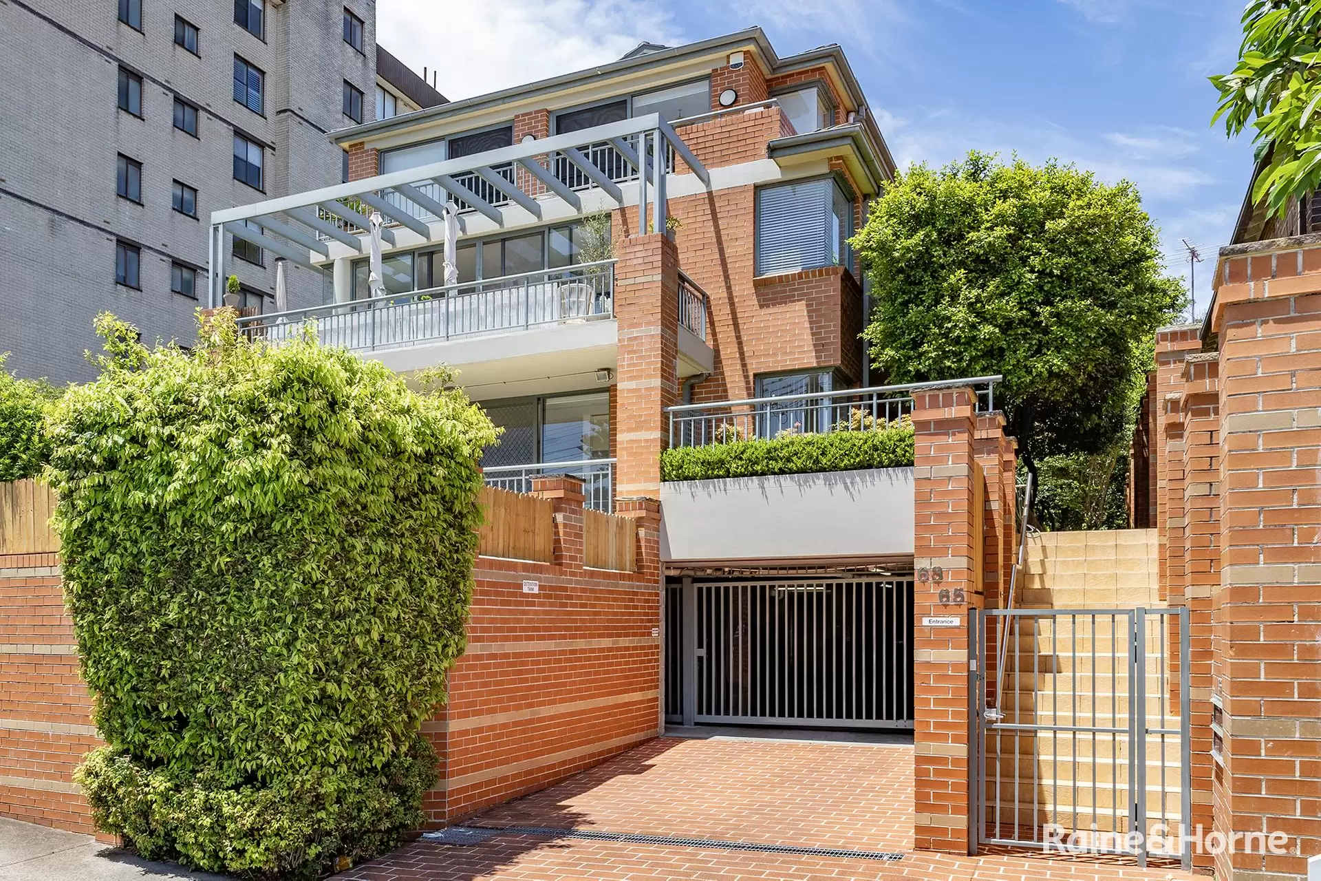 1/63 Market Street, Randwick Leased by Raine & Horne Randwick | Coogee | Clovelly - image 1