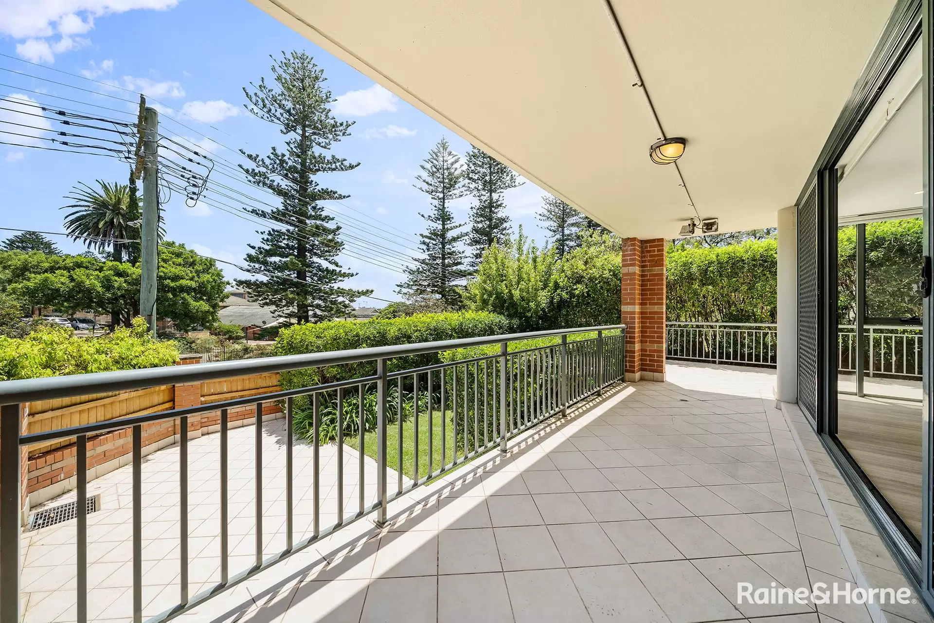 1/63 Market Street, Randwick Leased by Raine & Horne Randwick | Coogee | Clovelly - image 1