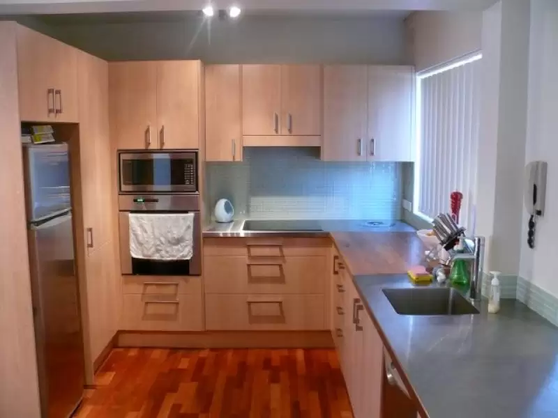 158 Oberon Street, Coogee Leased by Raine & Horne Randwick | Coogee | Clovelly - image 3