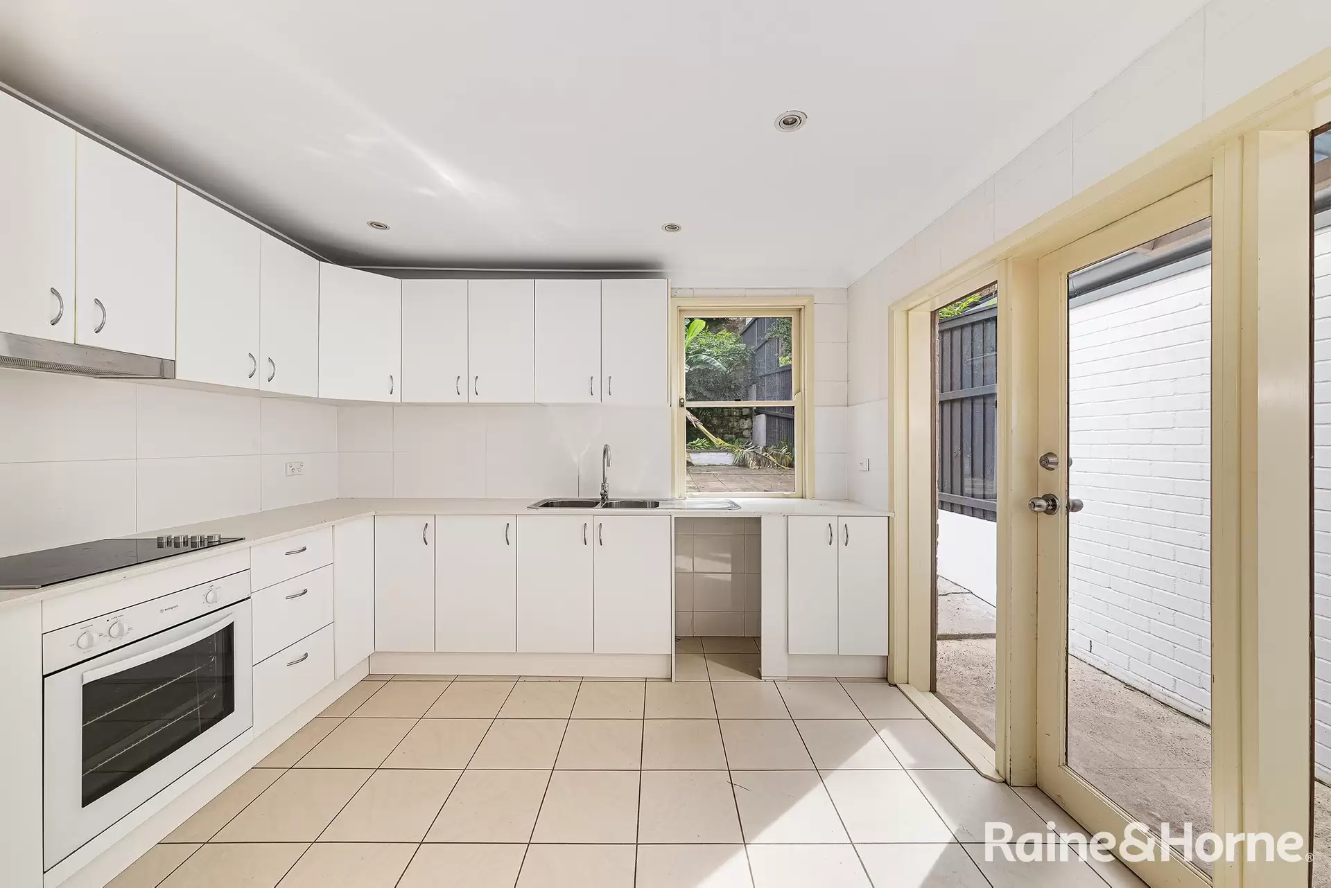 103 Womerah Avenue, Darlinghurst Leased by Raine & Horne Randwick | Coogee | Clovelly - image 1