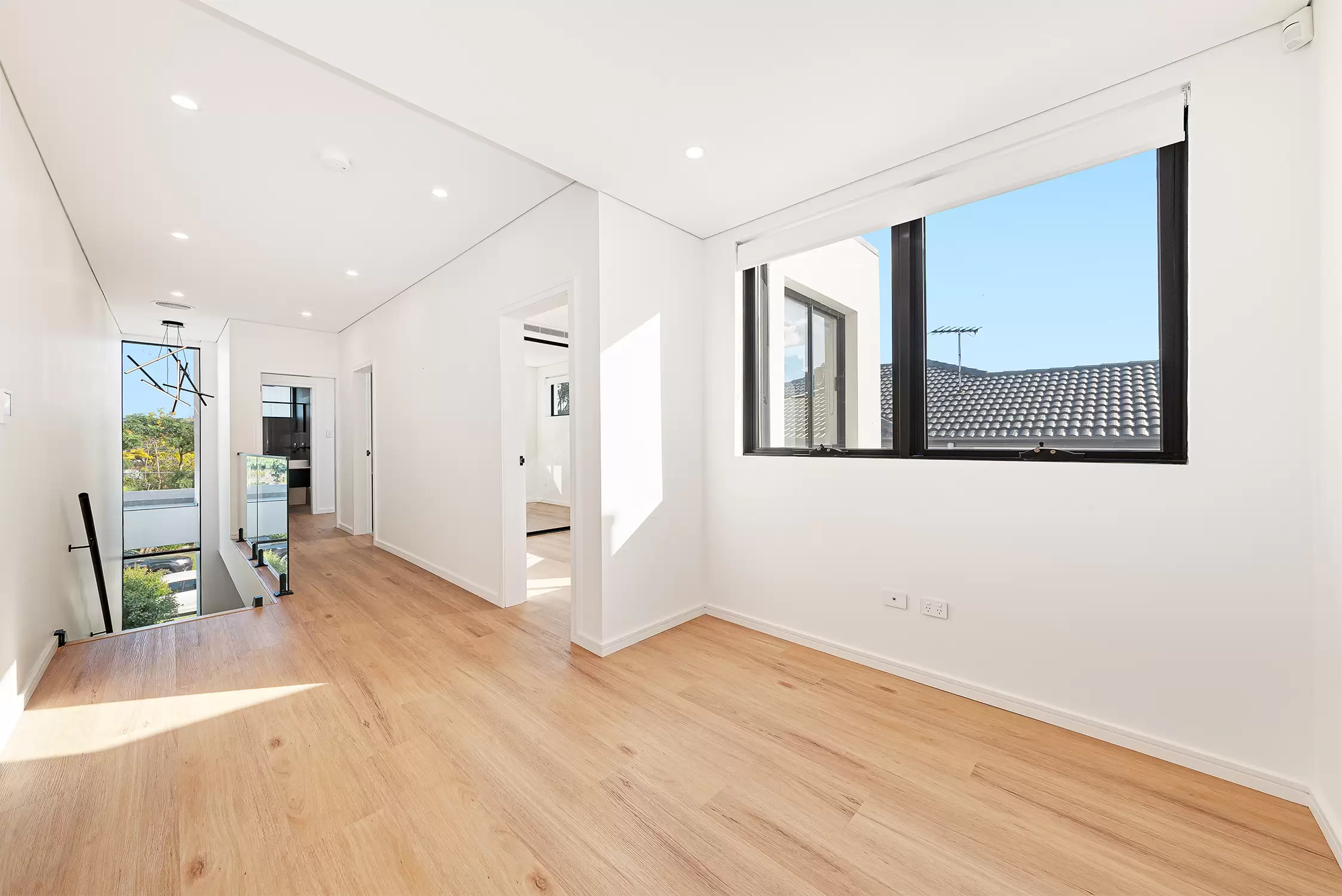 4 Hunter Avenue, Matraville Leased by Raine & Horne Randwick | Coogee | Clovelly - image 4