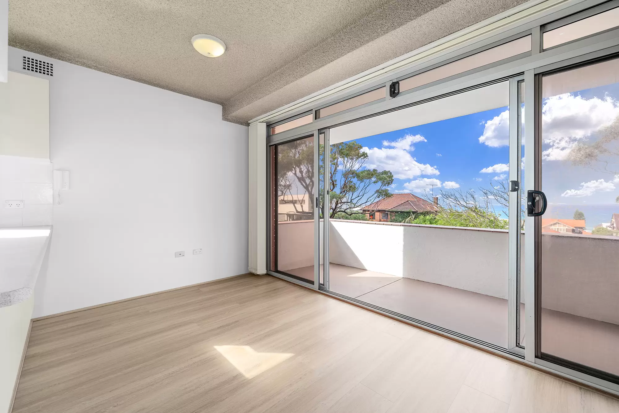 1/119 Arden Street, Coogee Leased by Raine & Horne Randwick | Coogee | Clovelly - image 1