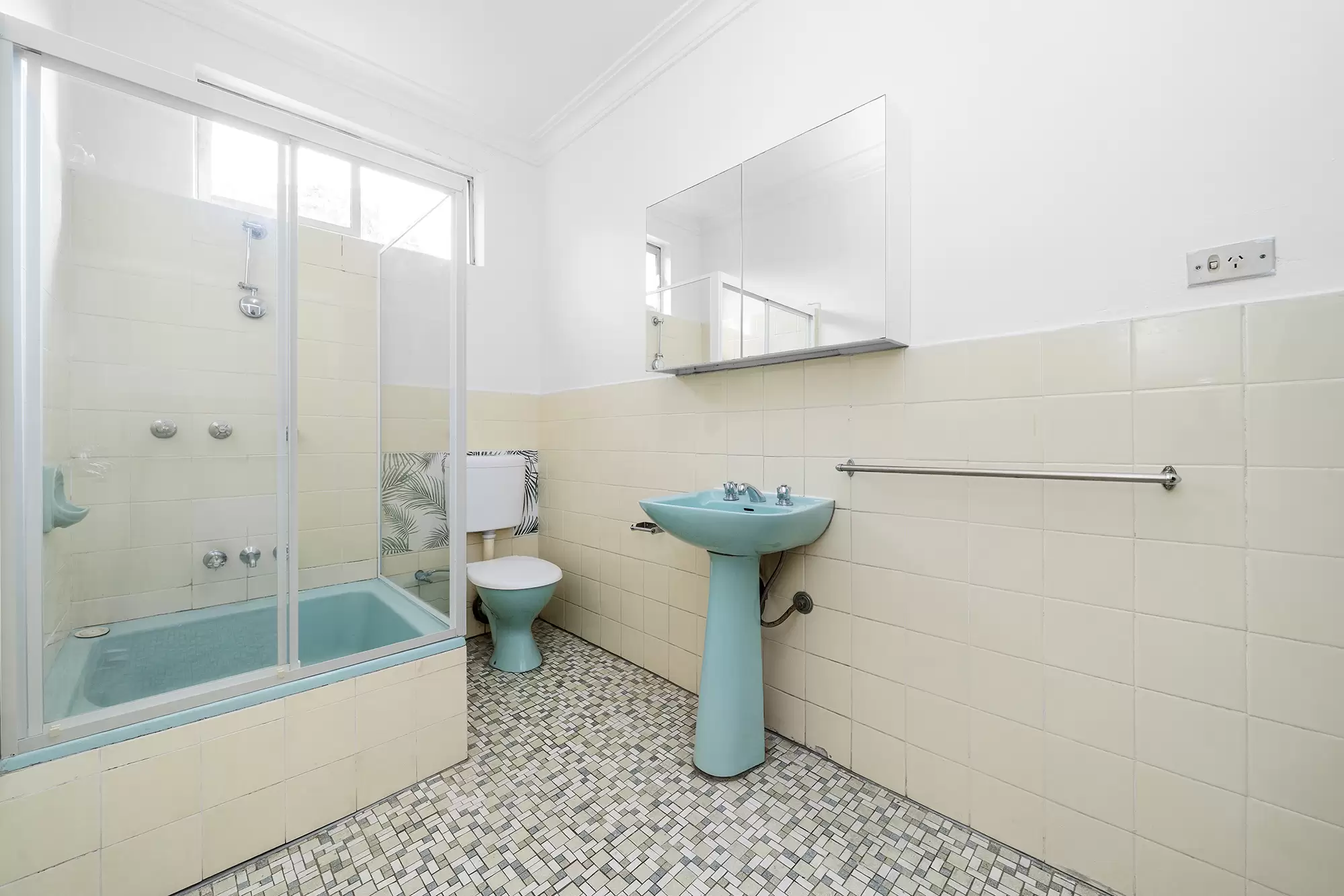 1/75 Bondi Road, Bondi Leased by Raine & Horne Randwick | Coogee | Clovelly - image 6