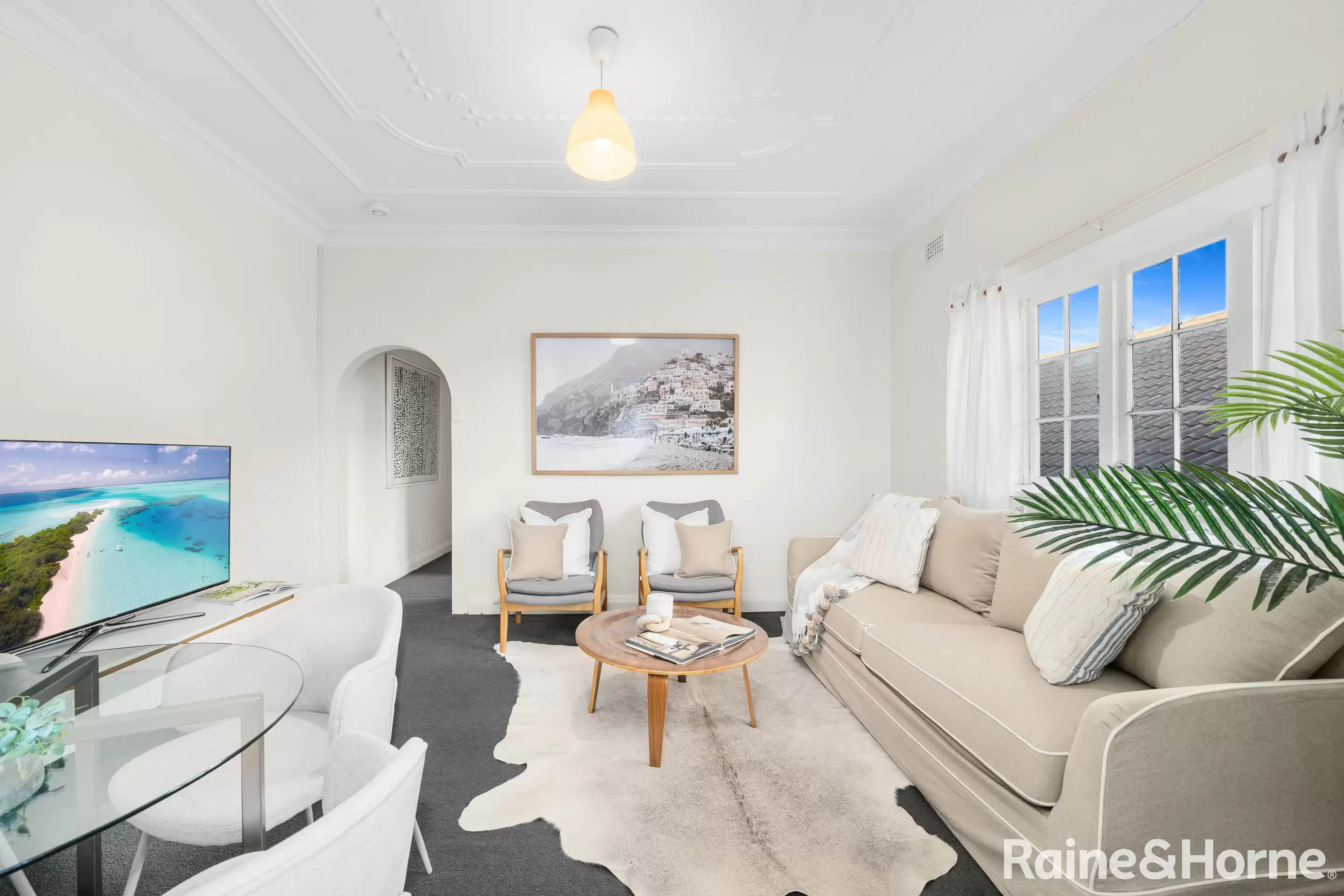 7/58 Ramsgate Avenue, Bondi Beach Sold by Raine & Horne Randwick | Coogee | Clovelly - image 2