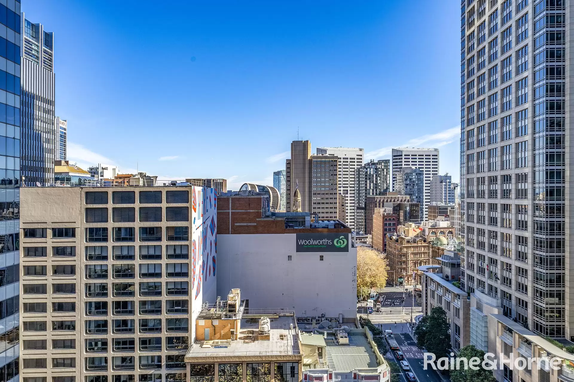 191/27 Park Street, Sydney For Sale by Raine & Horne Randwick | Coogee | Clovelly - image 1